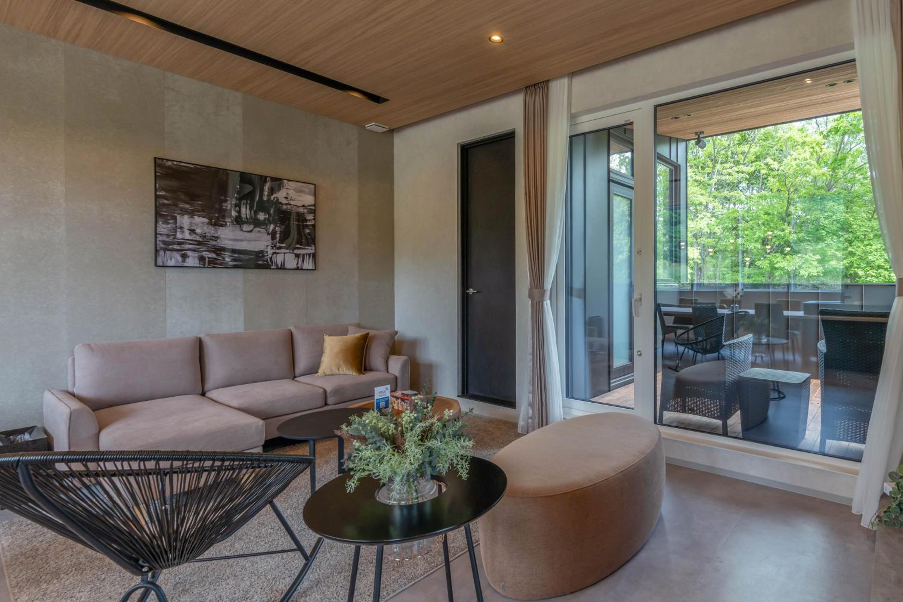 Two-Bedroom Villa - Photo 18