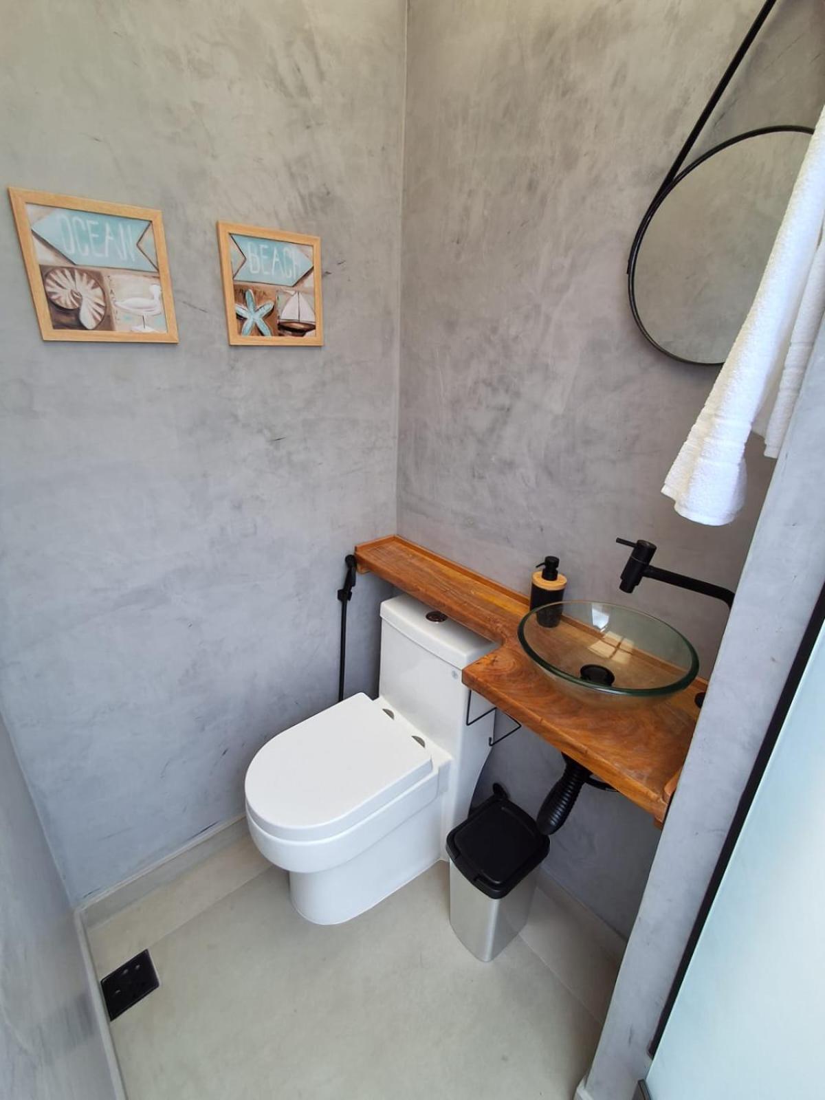 Four-Bedroom Vacation Home photo 2