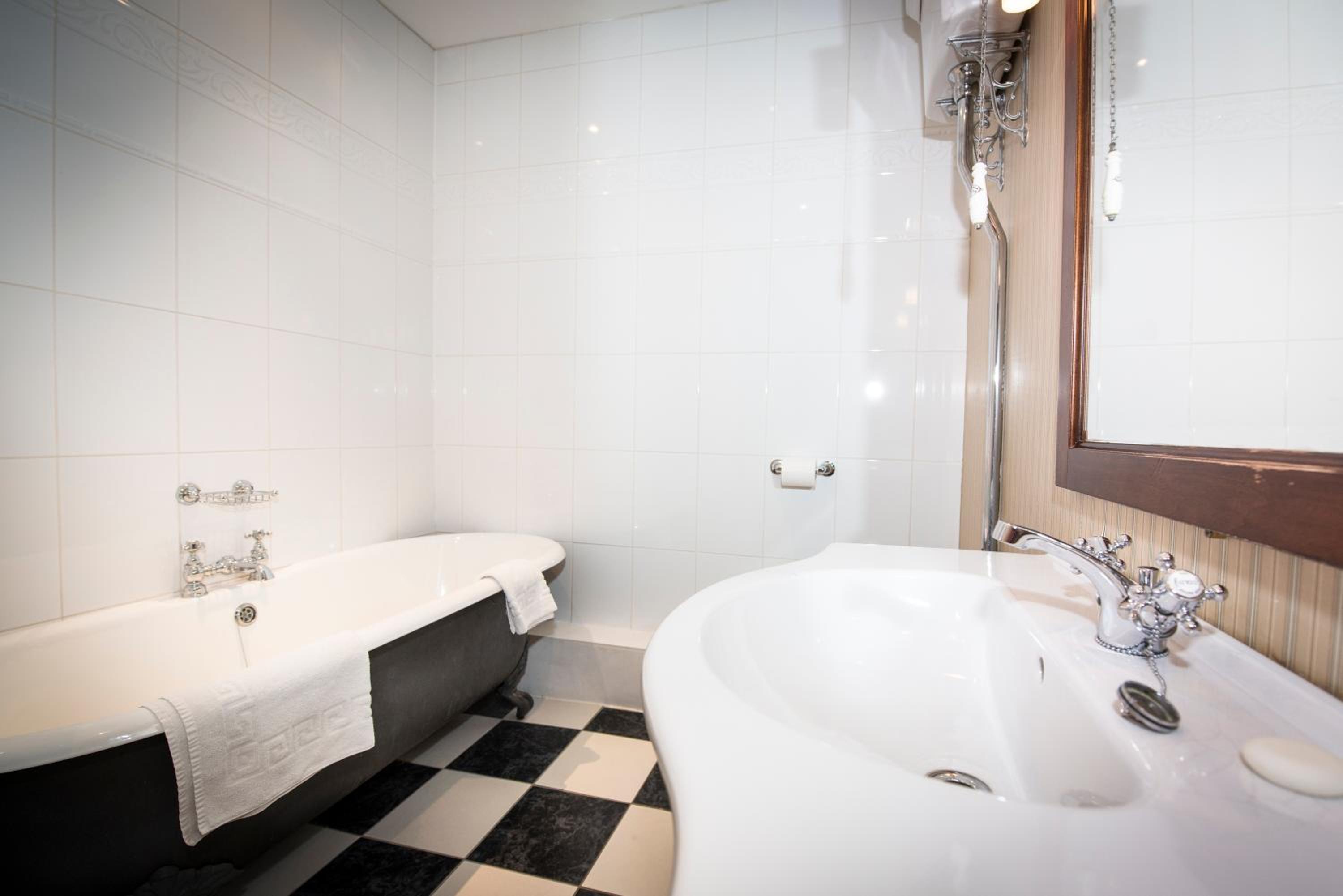 Executive Double Room - Photo 4