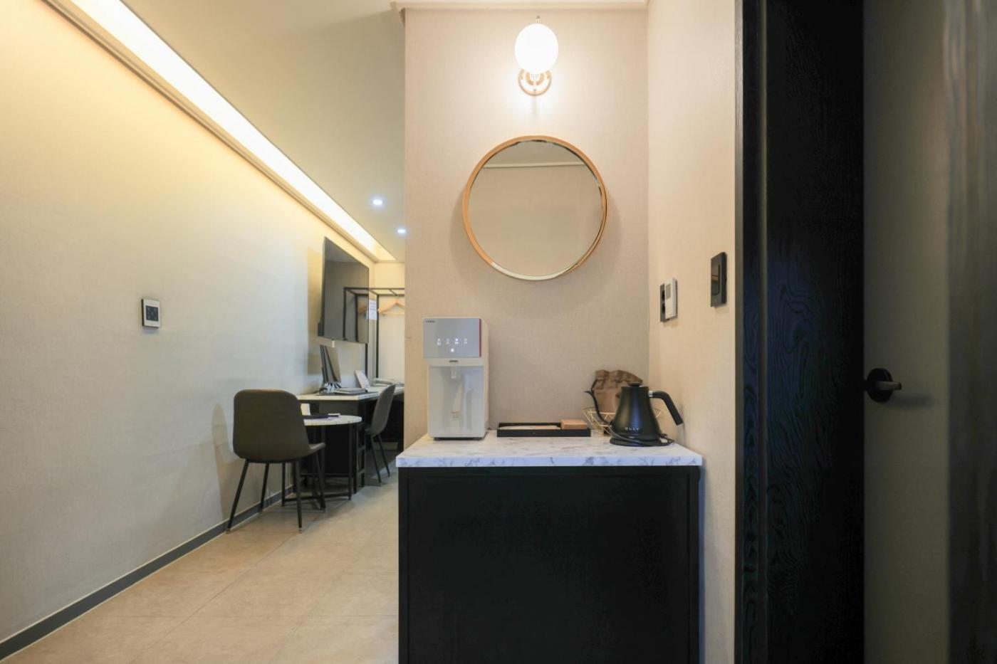 Deluxe Room - Photo 3