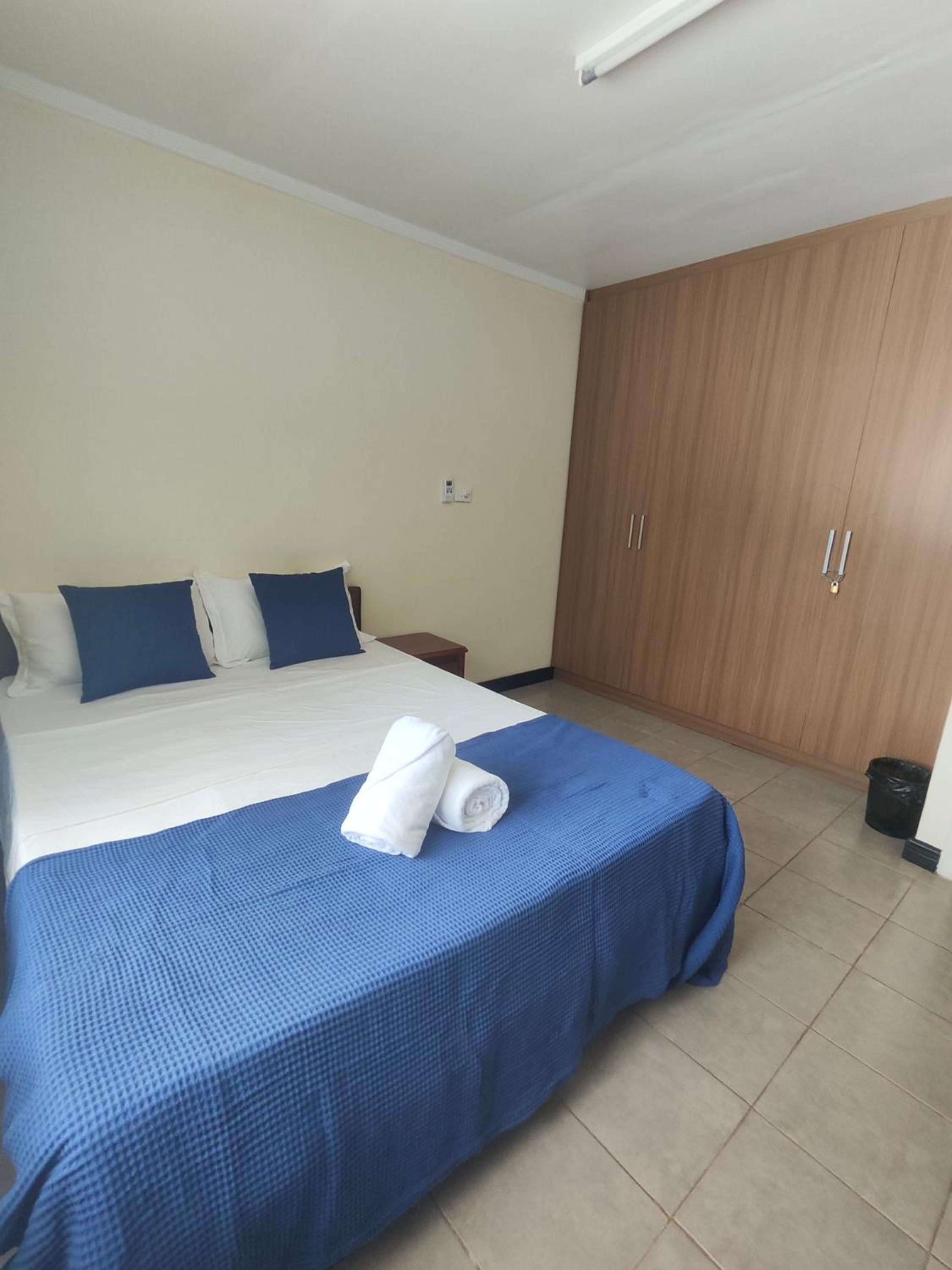 Double Room With Shared Toilet photo 1