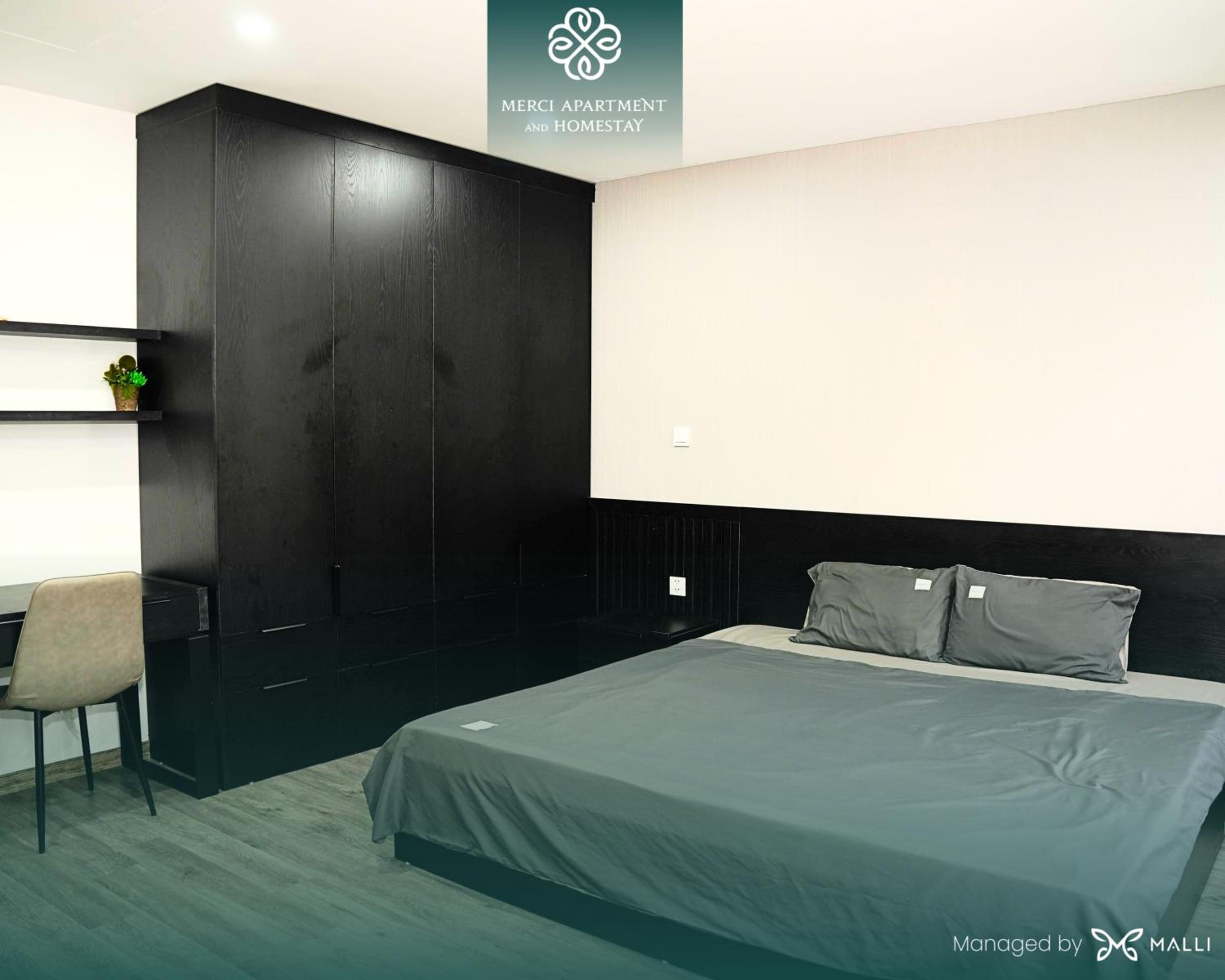 Queen Room photo 3
