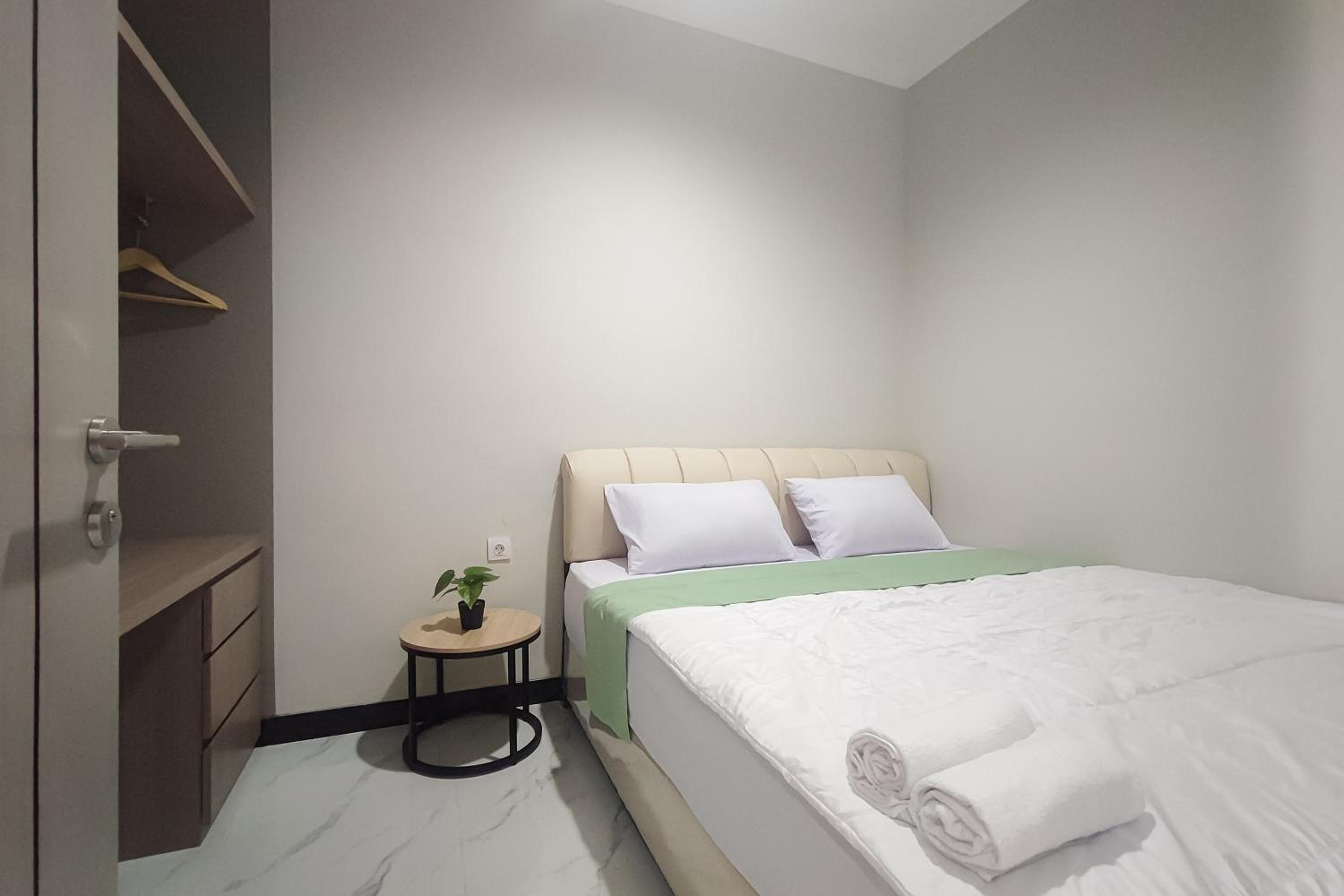 Suite - Photo 1