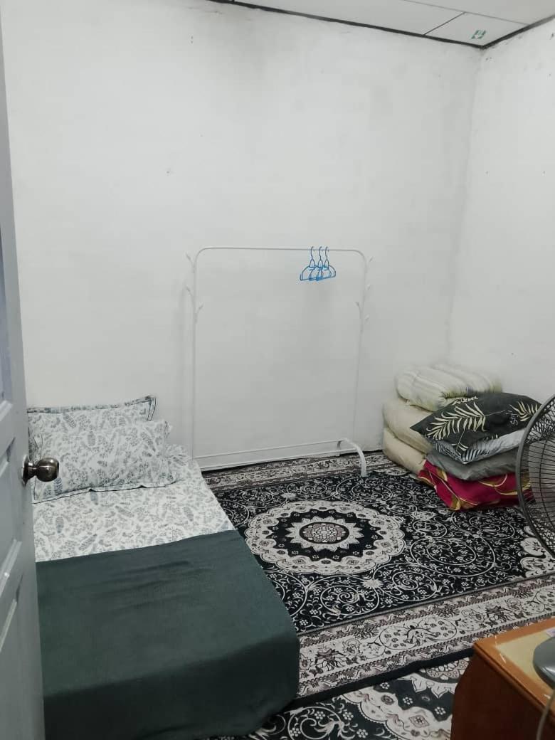 Three-Bedroom House photo 2