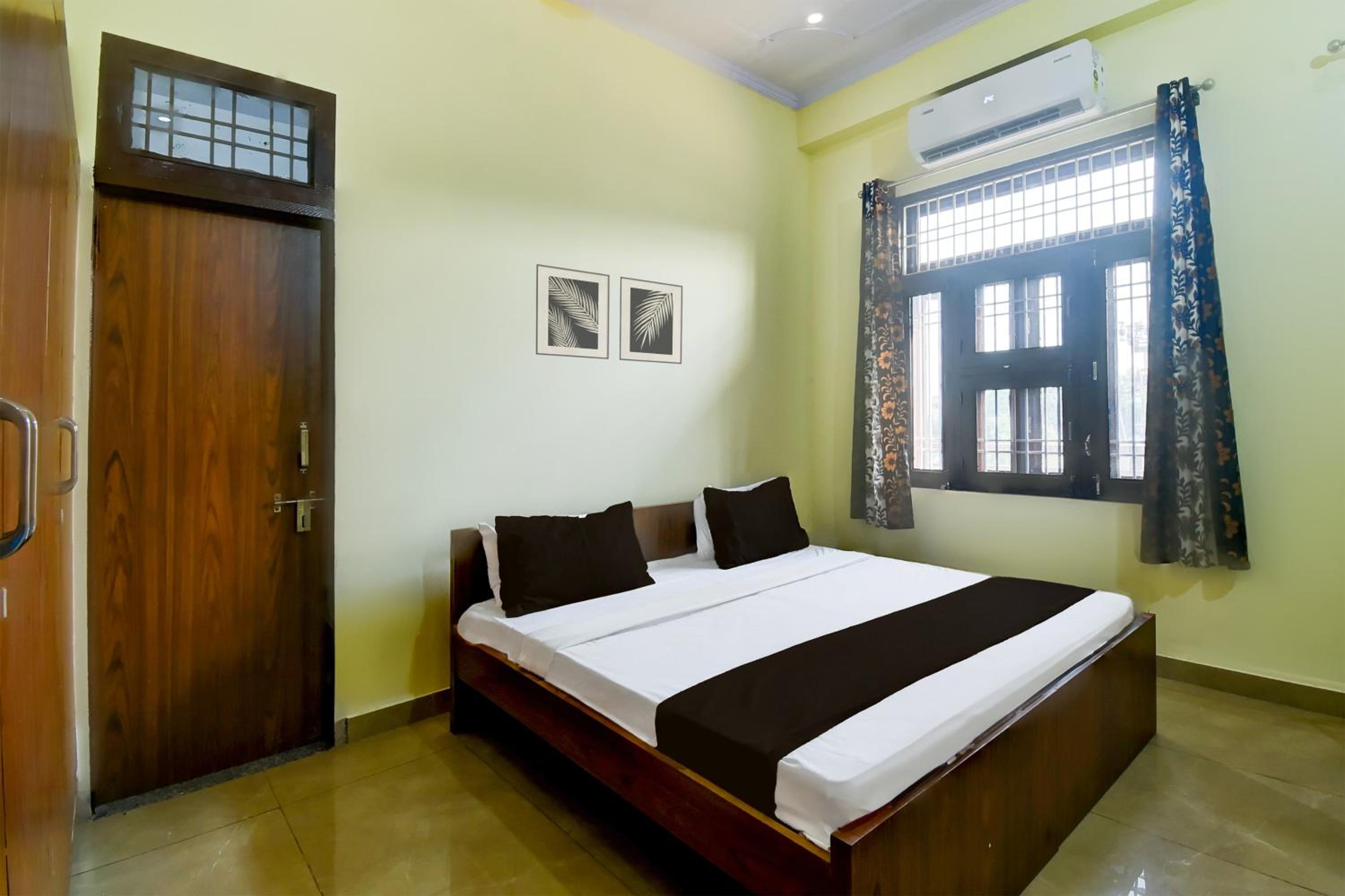 Triple Room With Bathroom