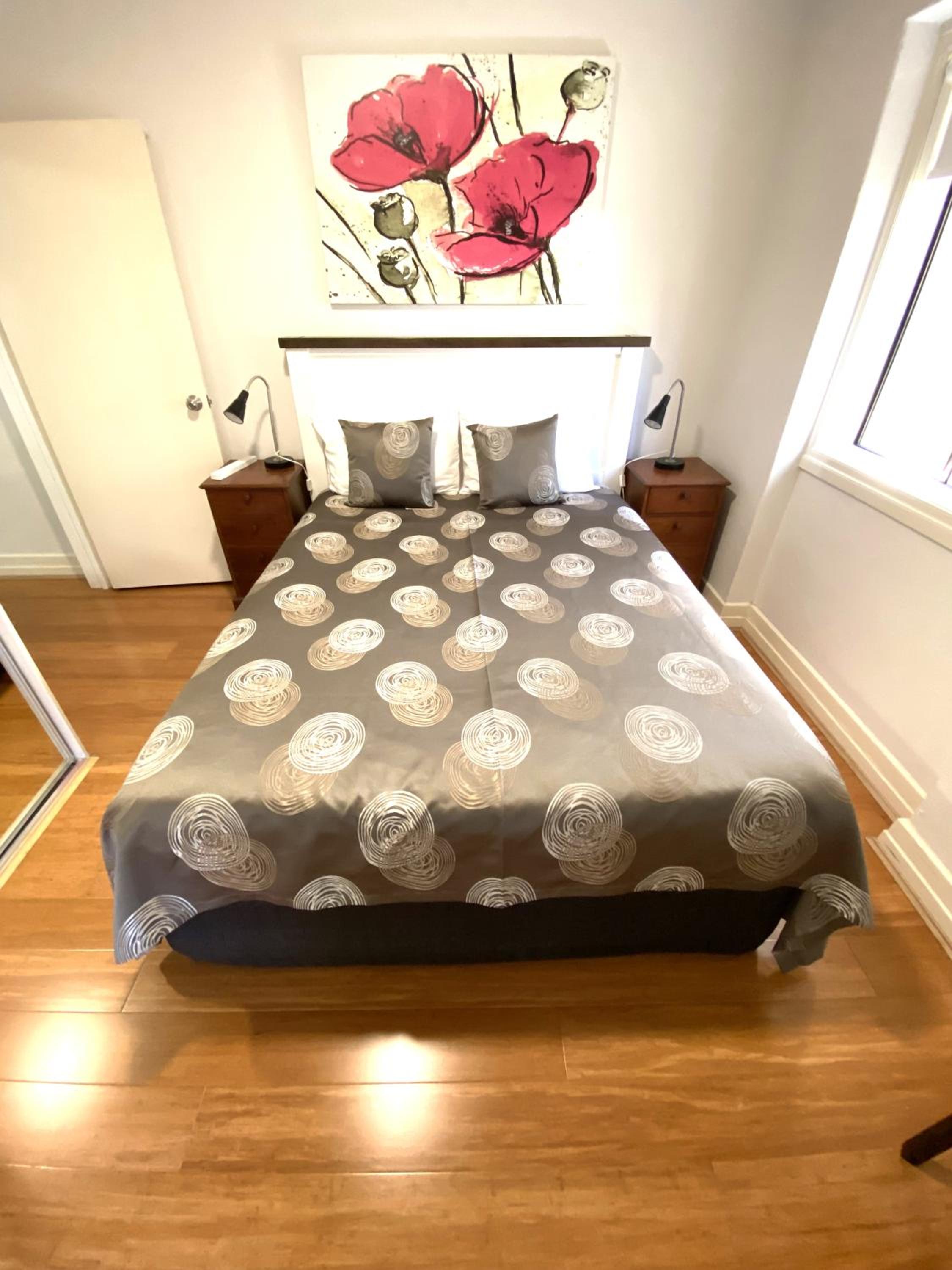 Superior Two-Bedroom Apartment thumbnail 5