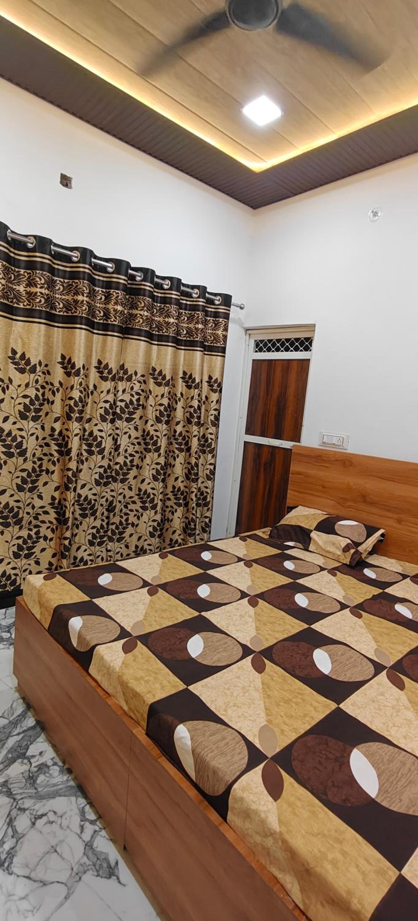 Deluxe Double Room - Photo 25