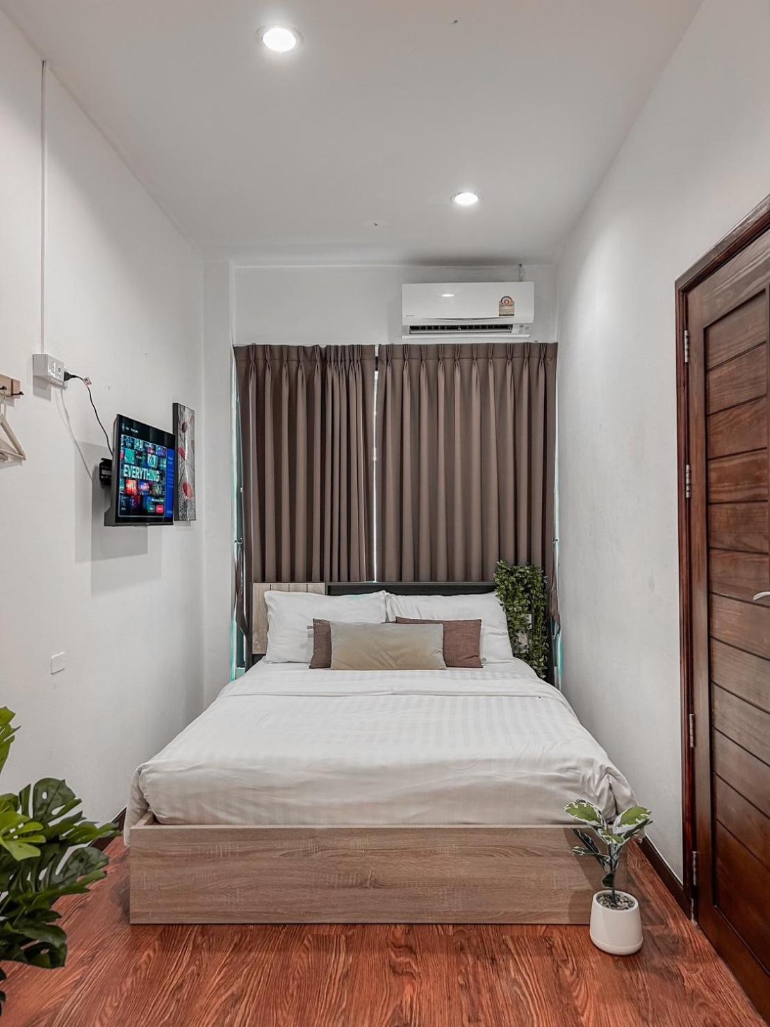 Double Room with Private Bathroom photo 1