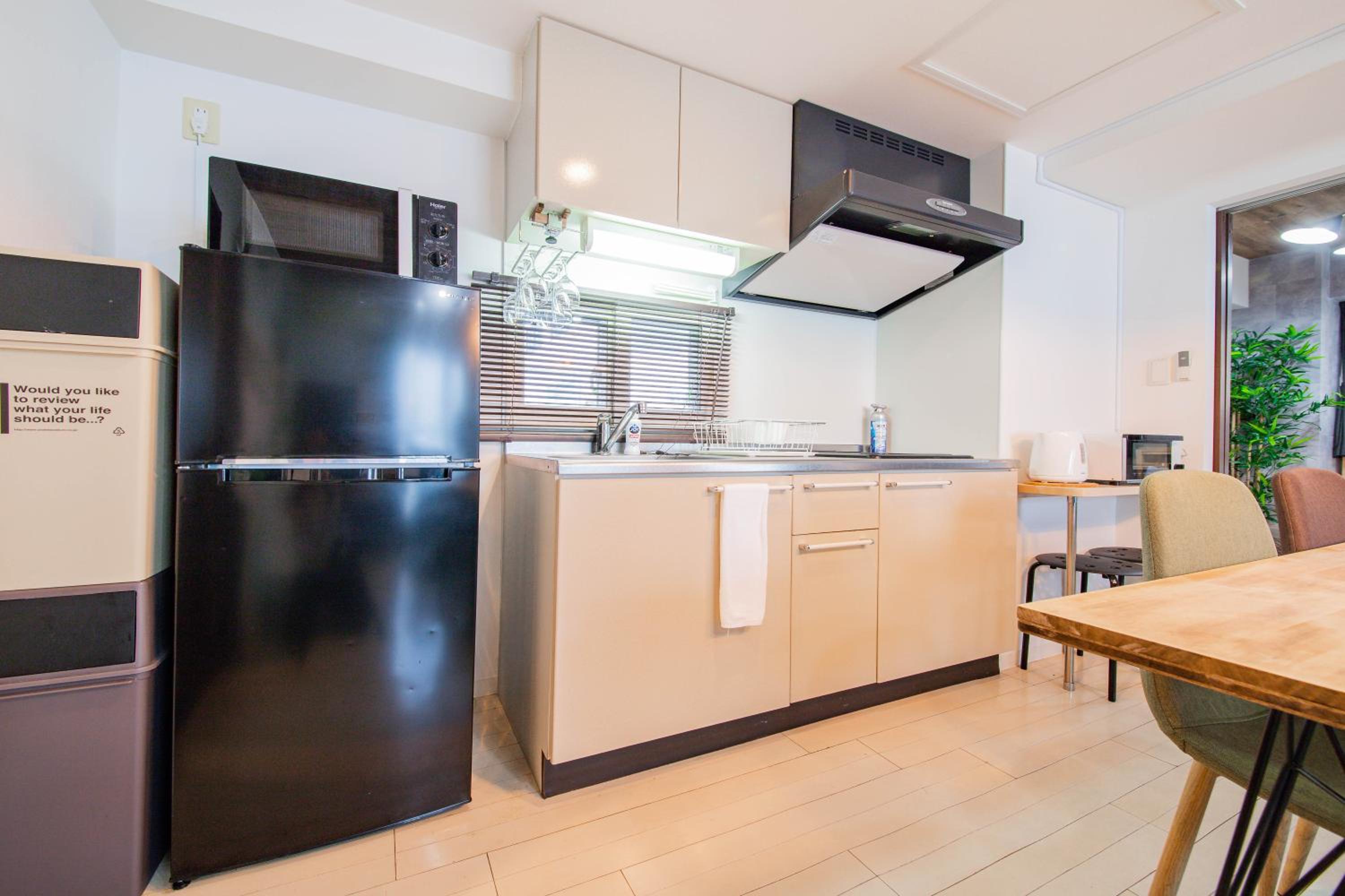 Two-Bedroom Apartment - Photo 31