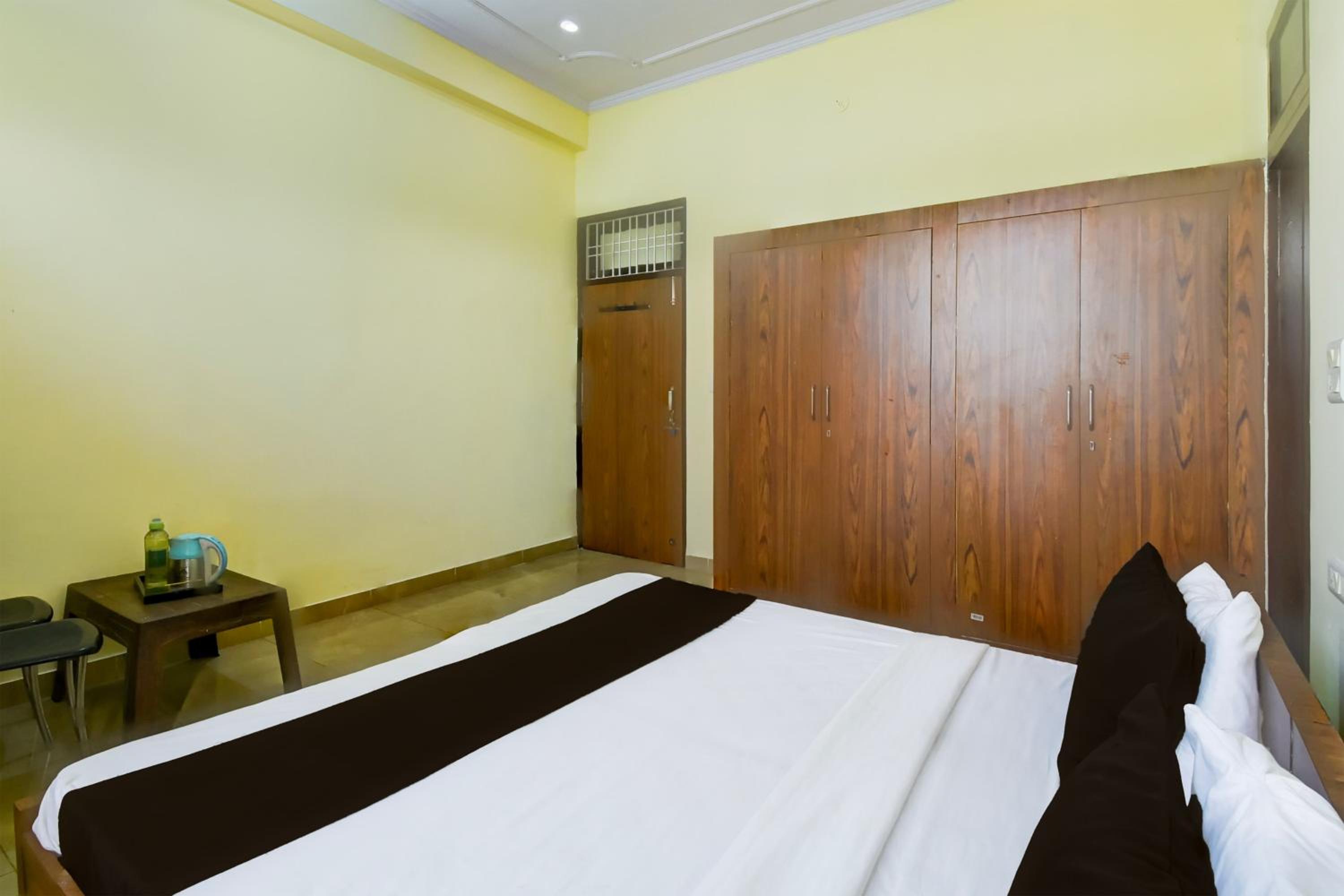 Classic Triple Room