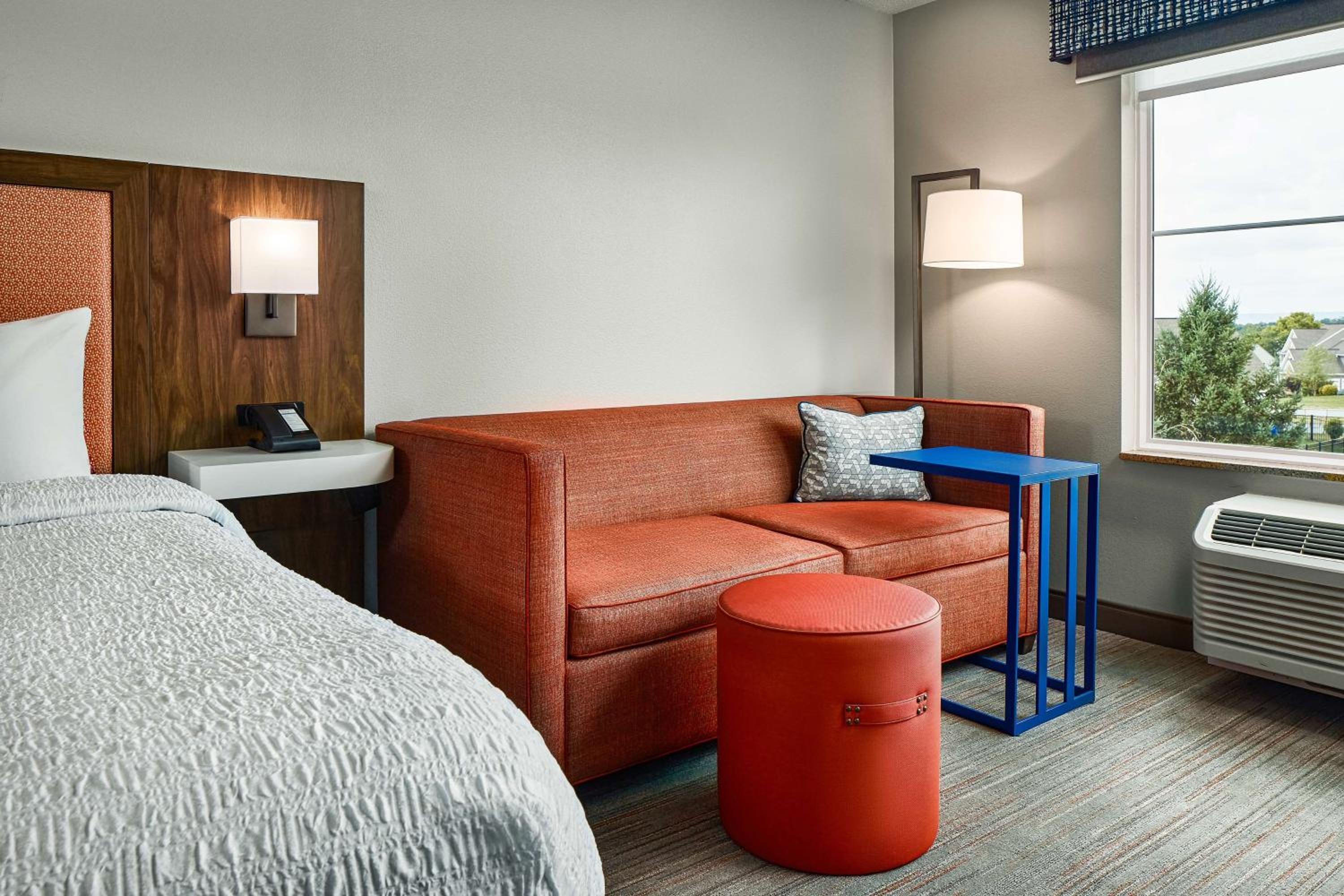 King Room with Sofa Bed - Non-Smoking