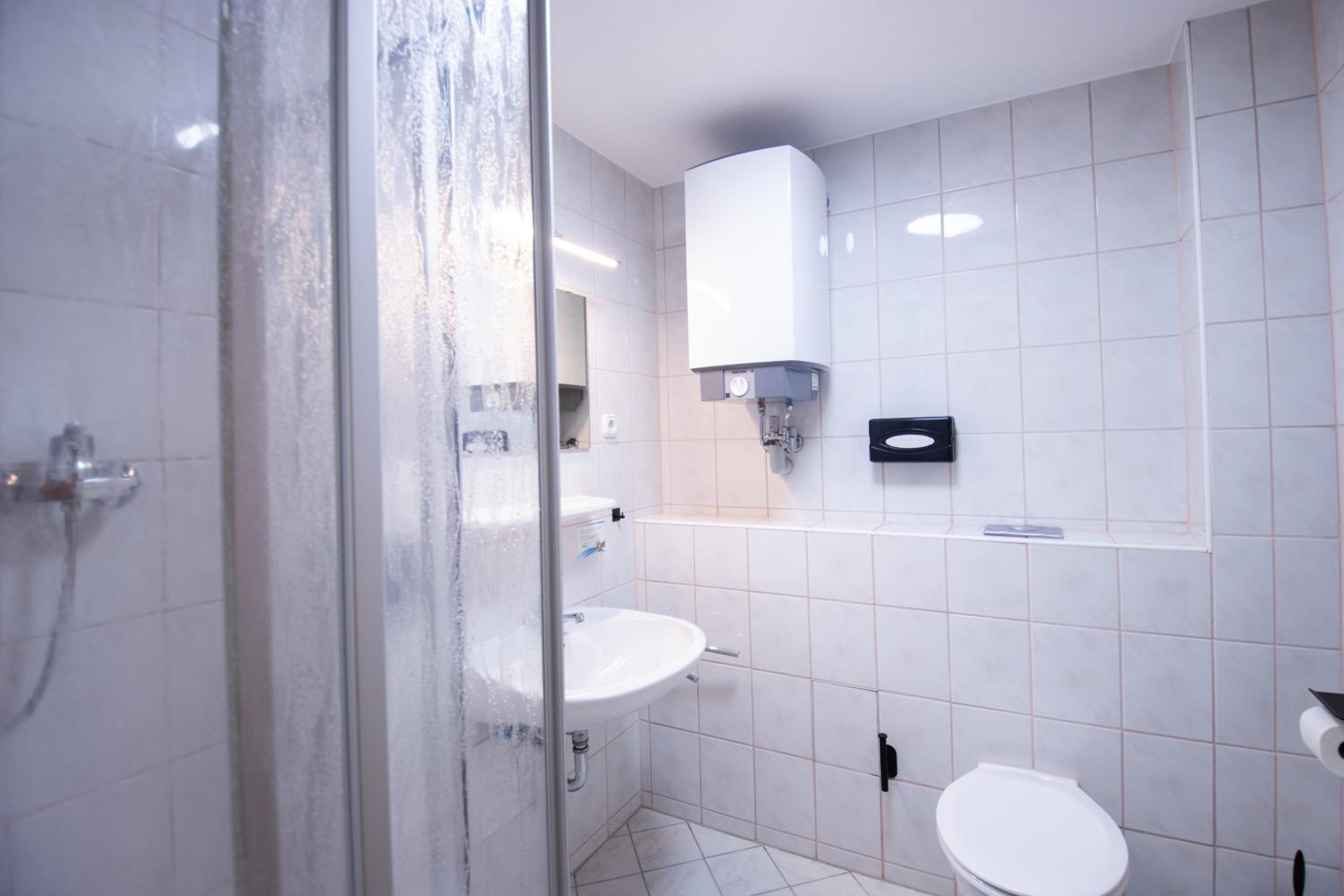Triple Room - Photo 2