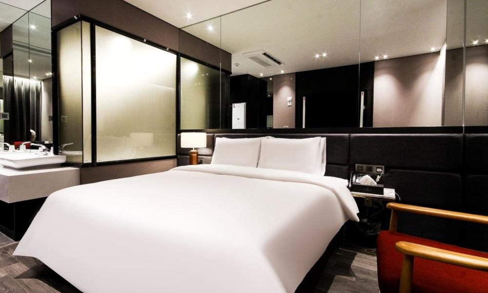 Deluxe Double Room - Photo 2
