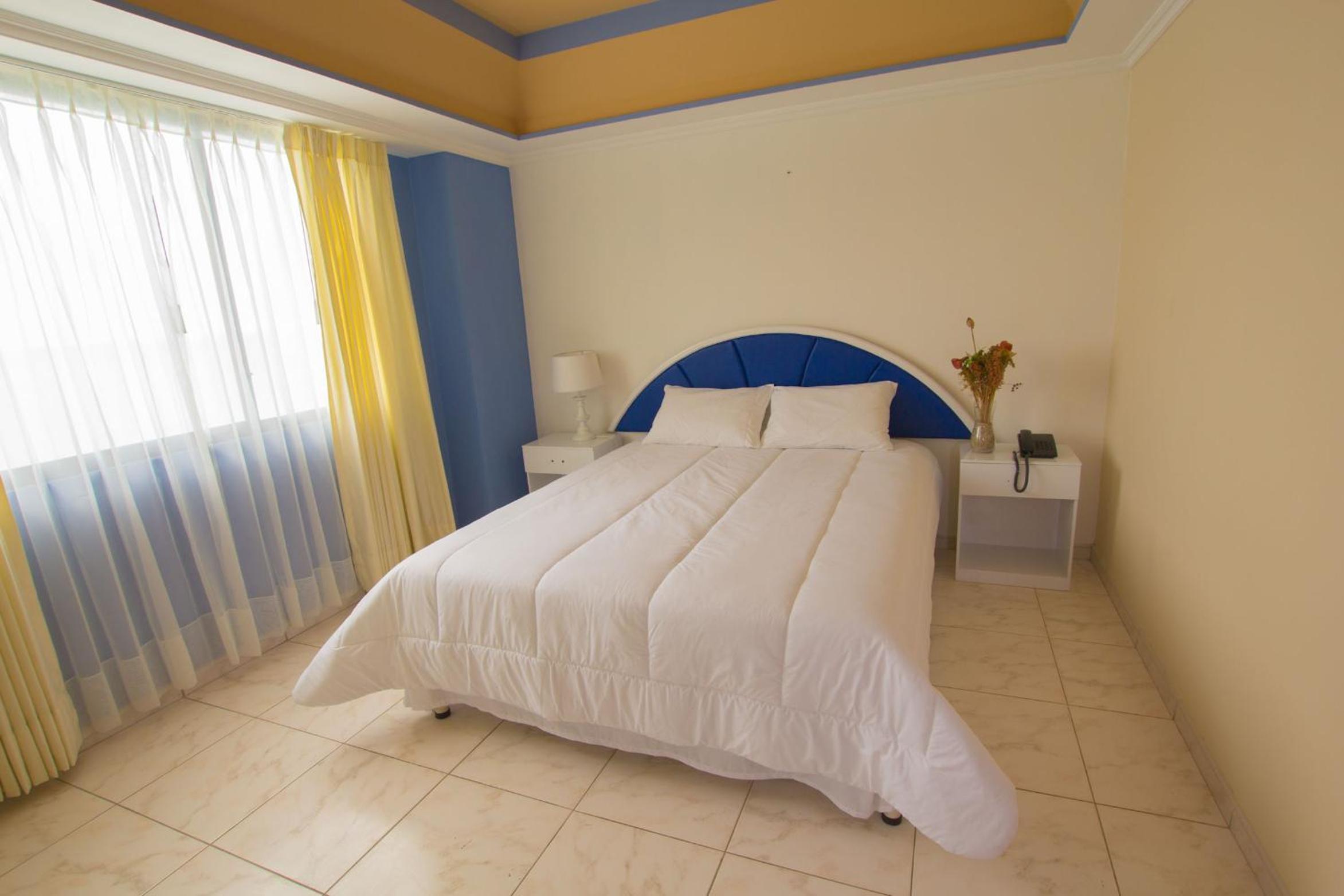 Two-Bedroom Apartment with Sea View photo 3