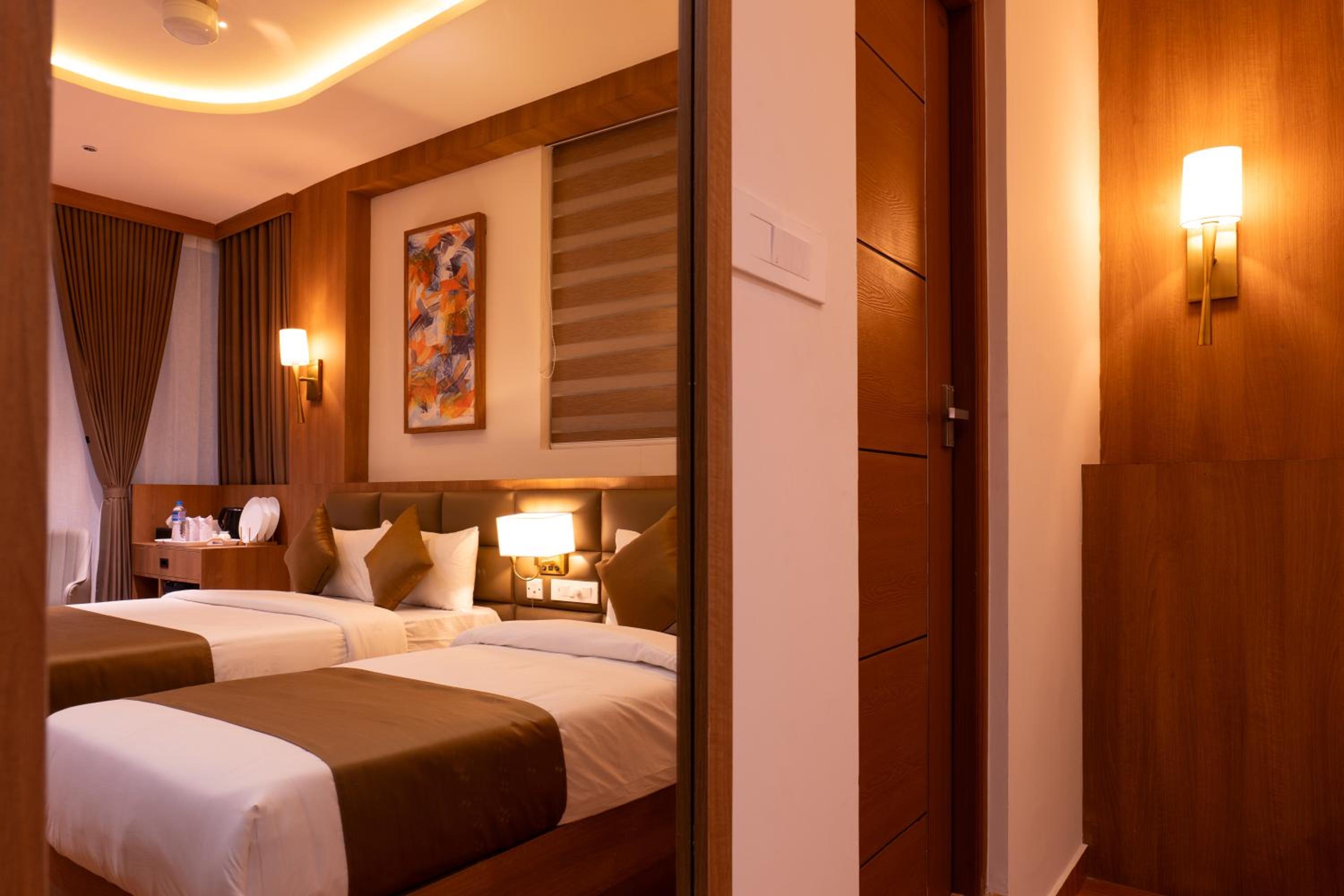 Deluxe Triple Room photo 3