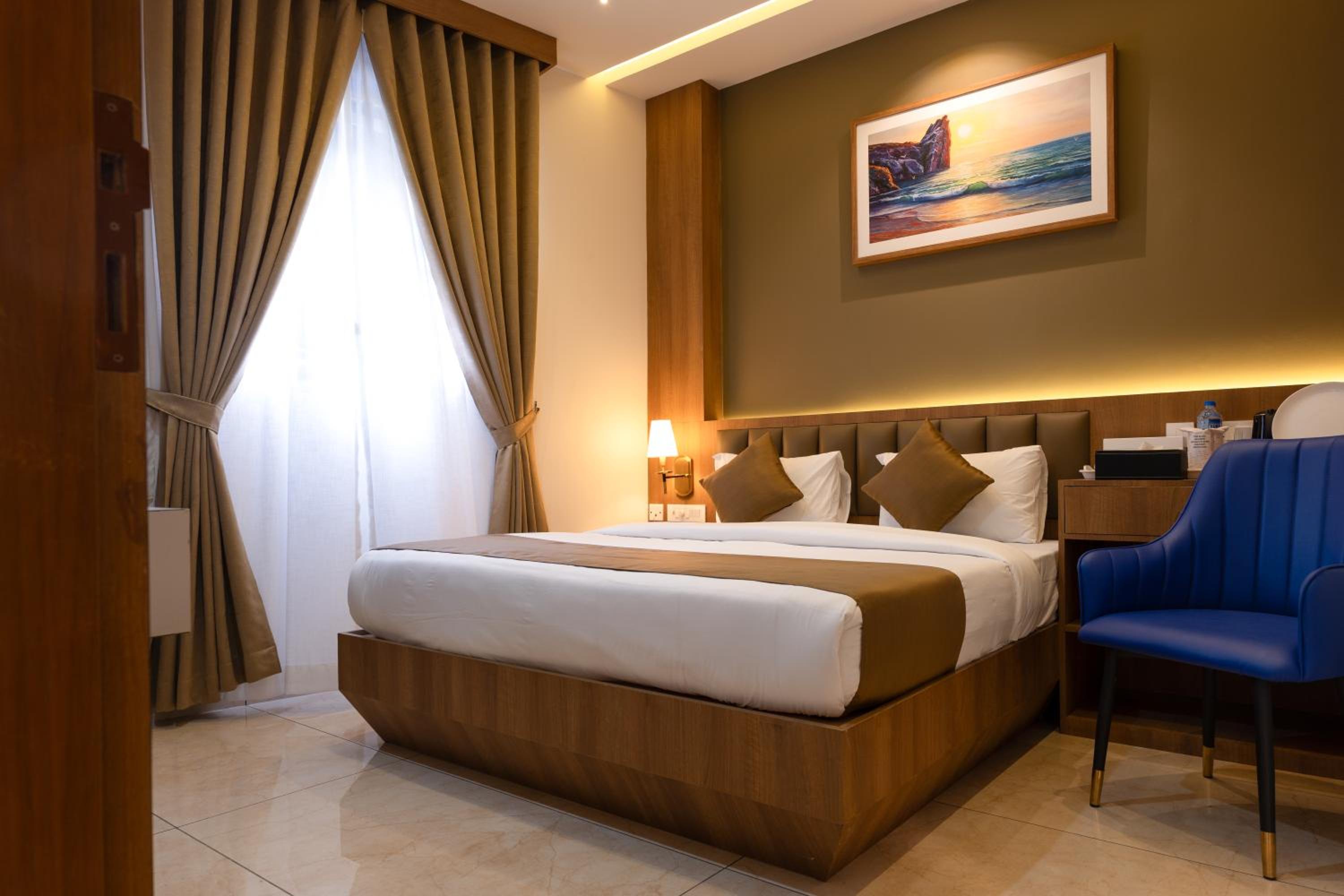 Deluxe Double Room photo 2