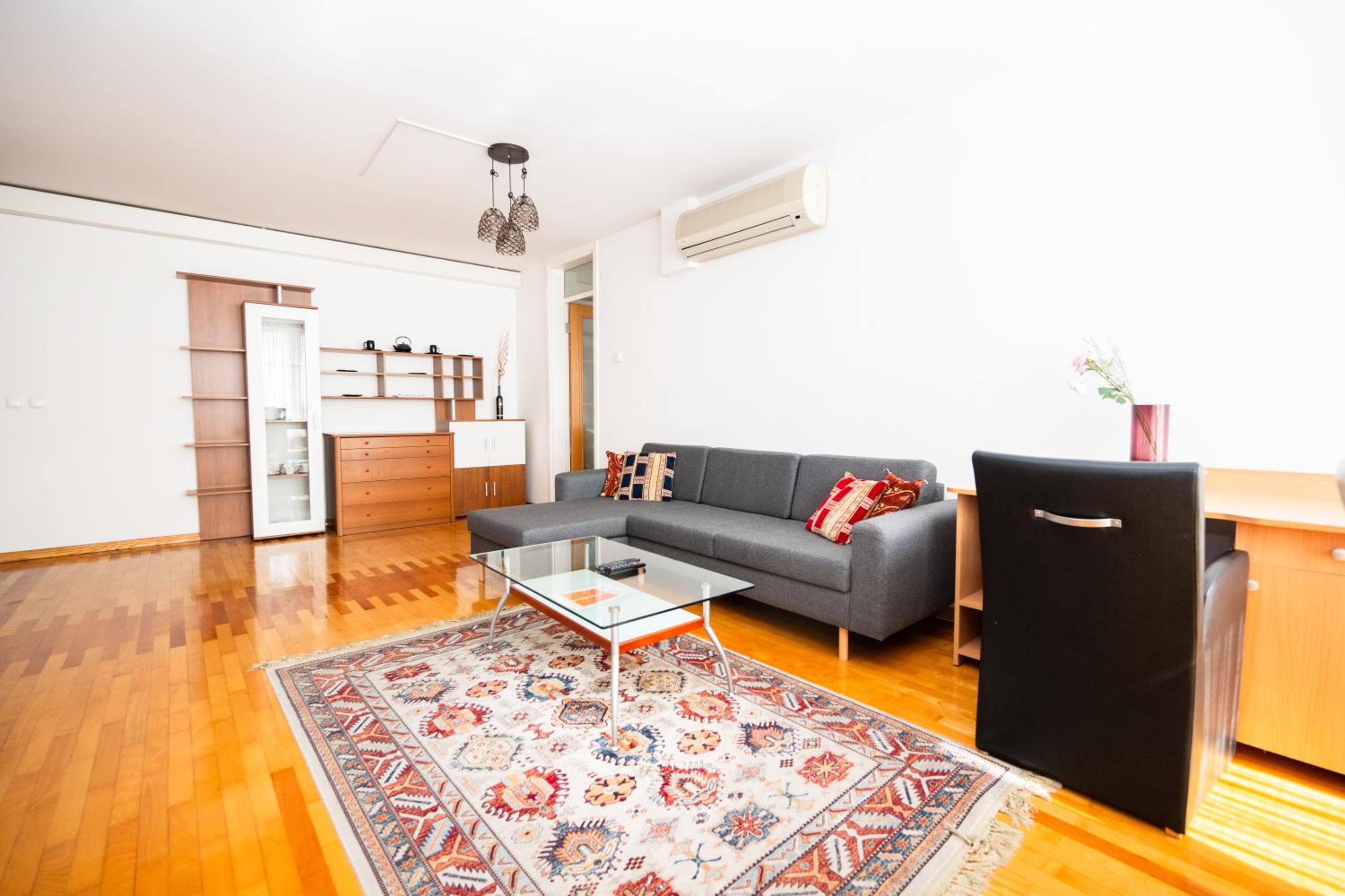 Two-Bedroom Apartment - Photo 11