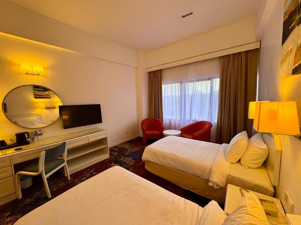 Standard Twin Room photo 3