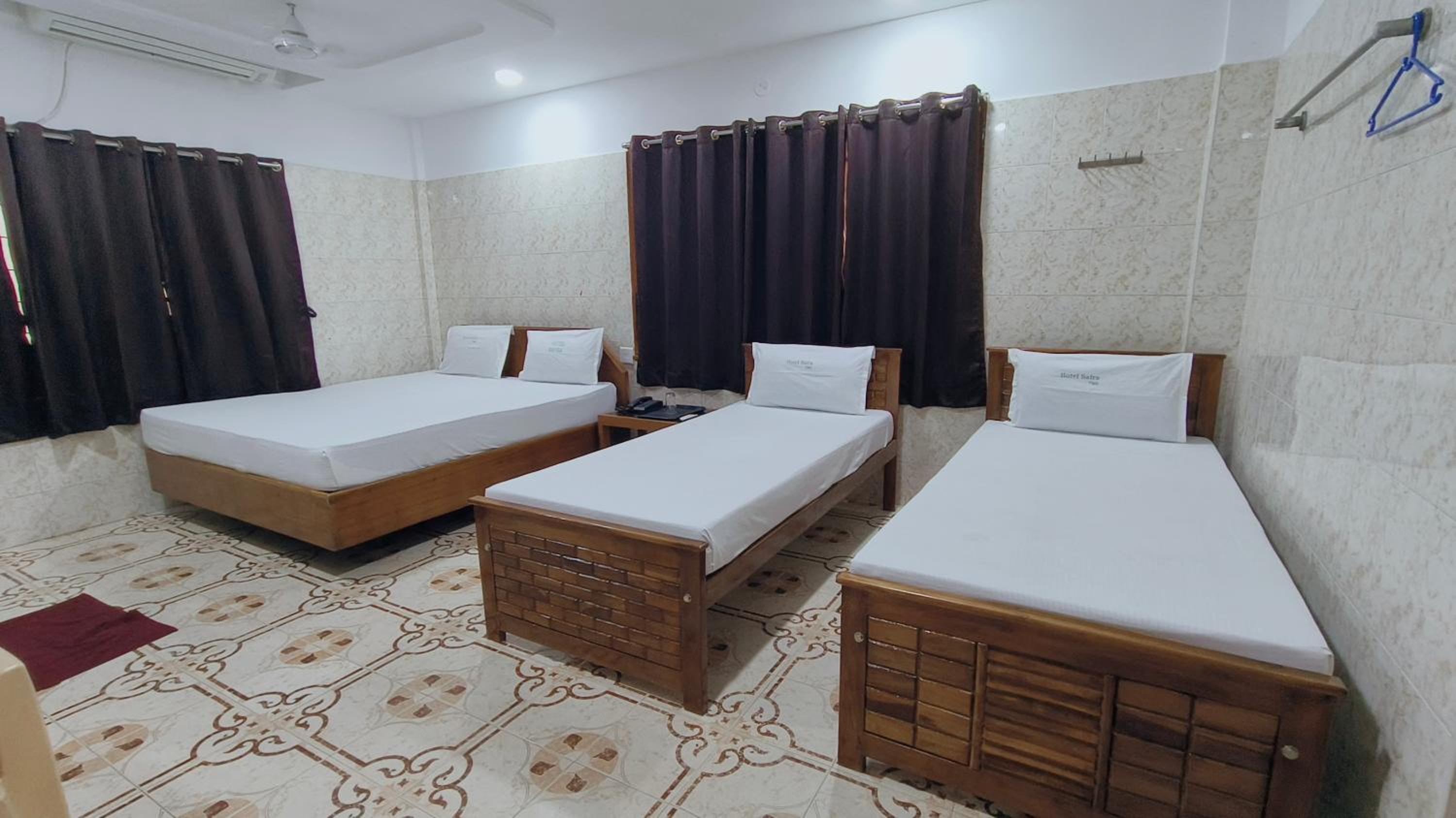 Comfort Quadruple Room - Photo 11