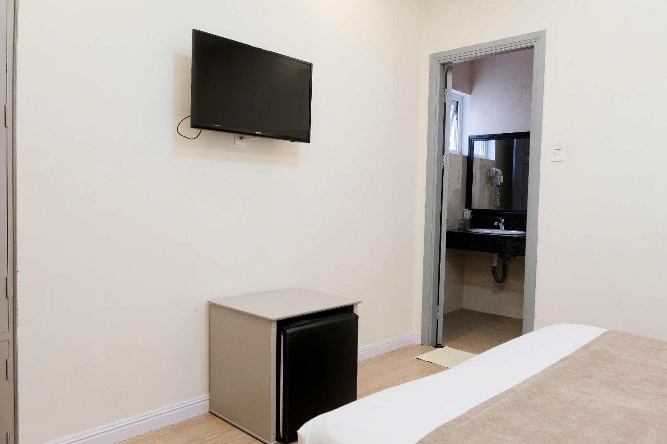Economy Double Room photo 3