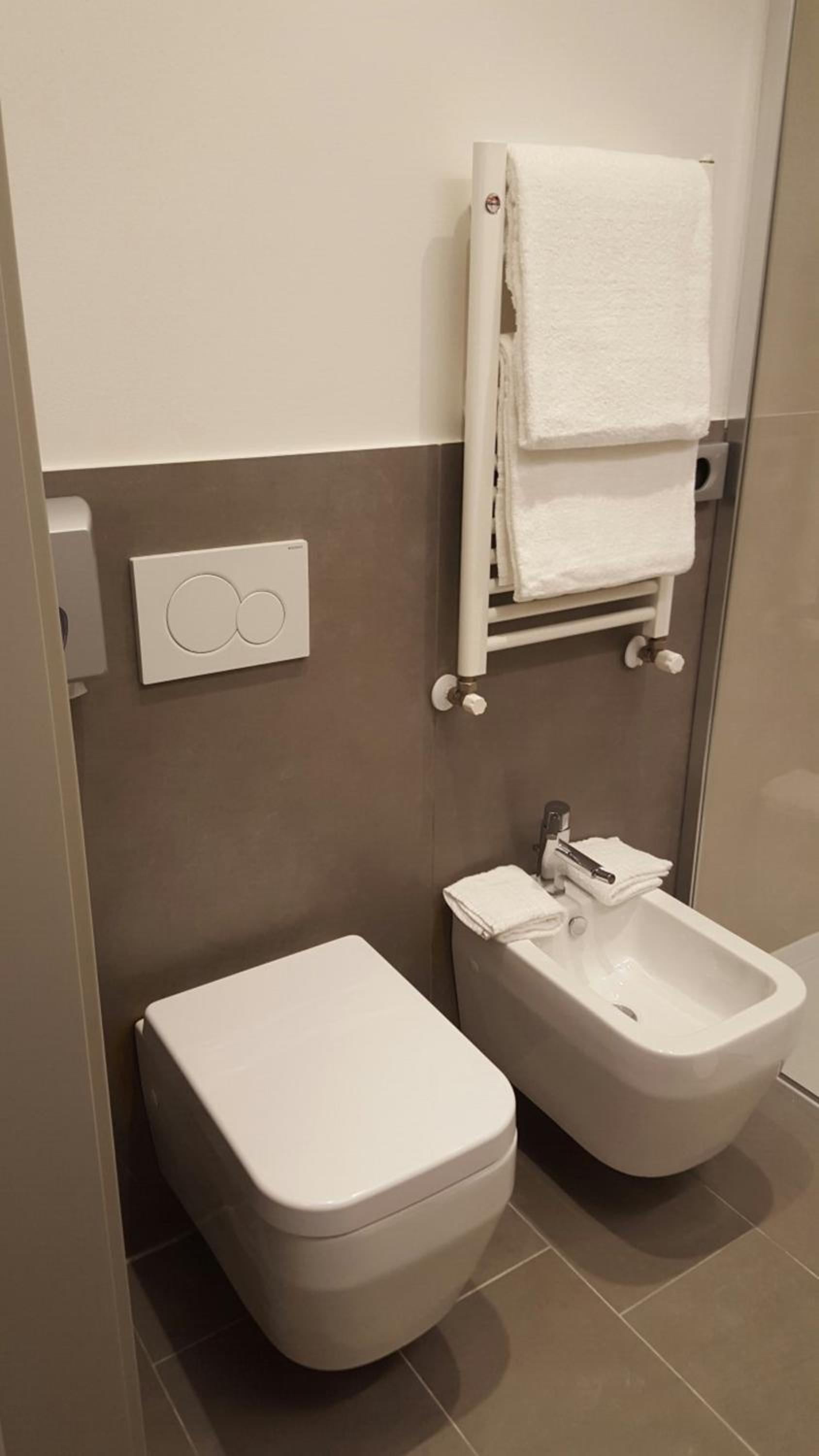 Comfort Double or Twin Room - Photo 9