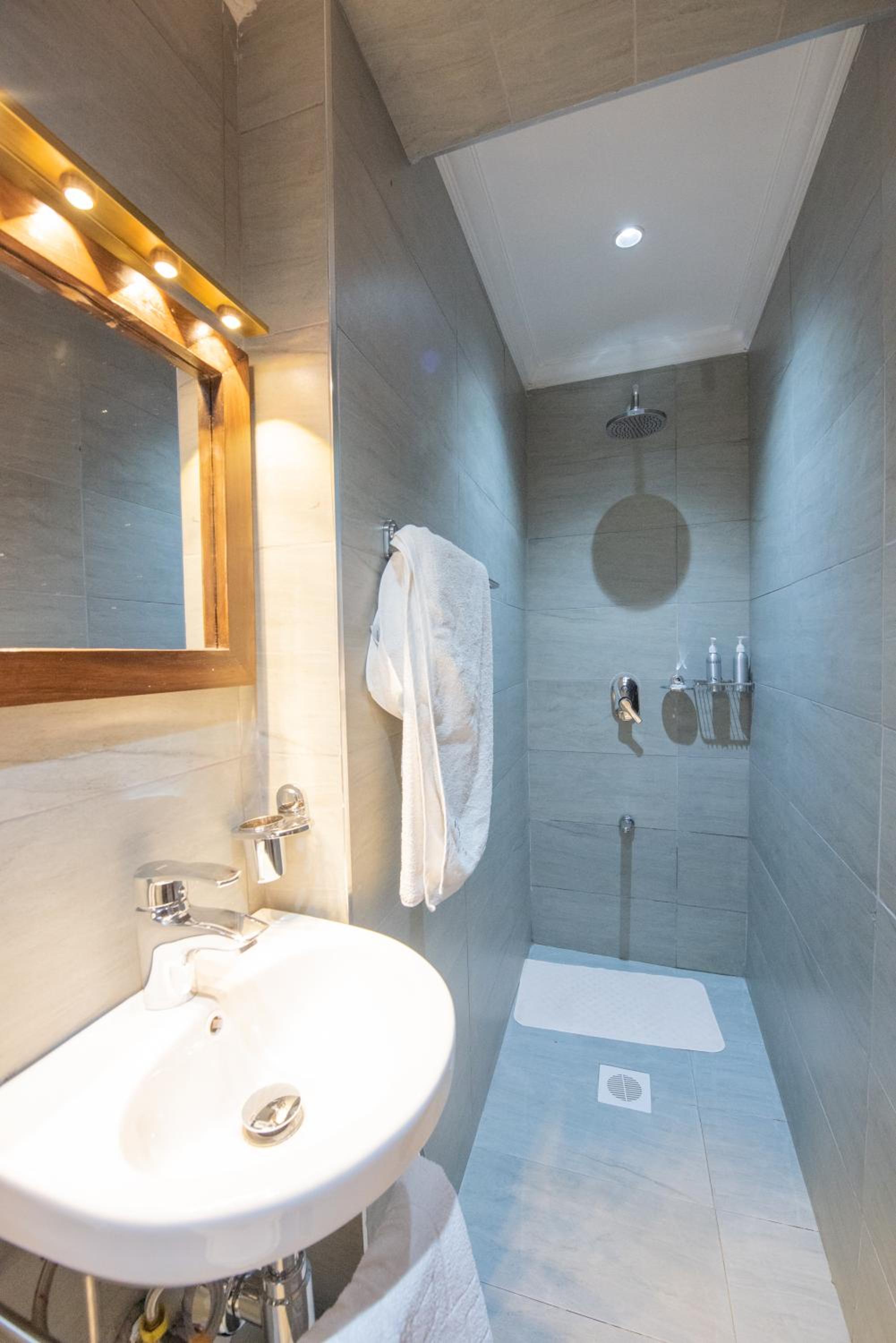 Single Room photo 3