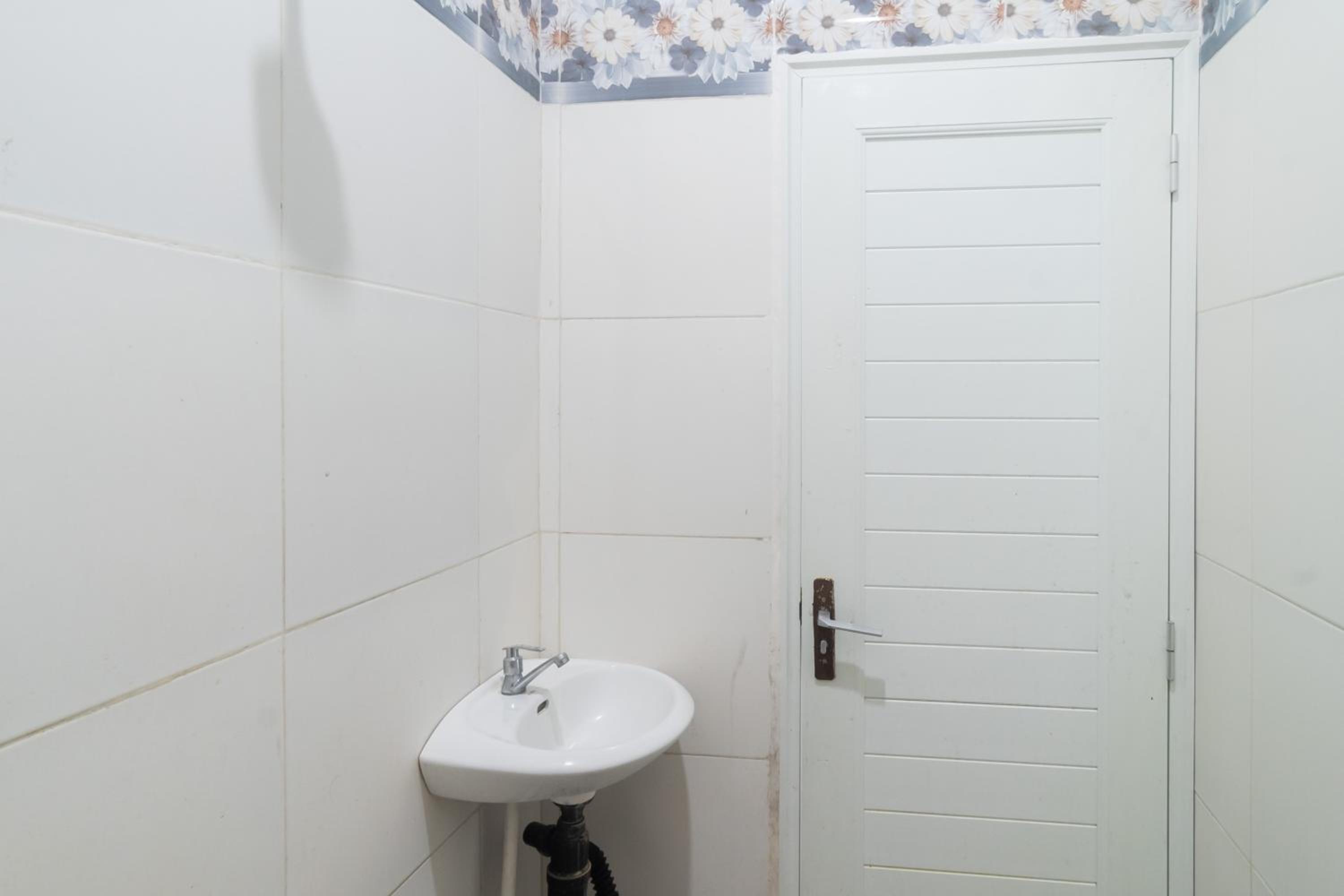 Suite - Photo 7
