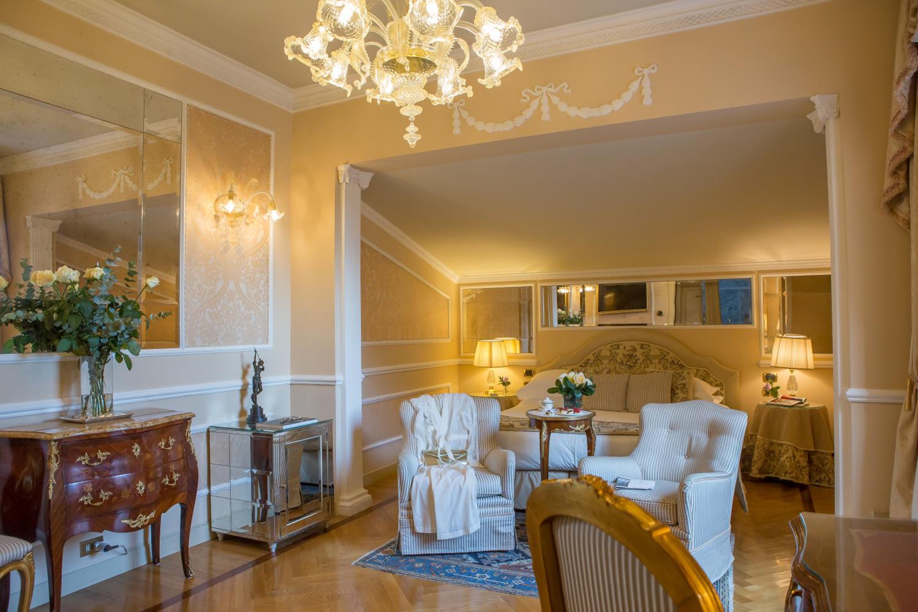 Junior Suite - Photo 10