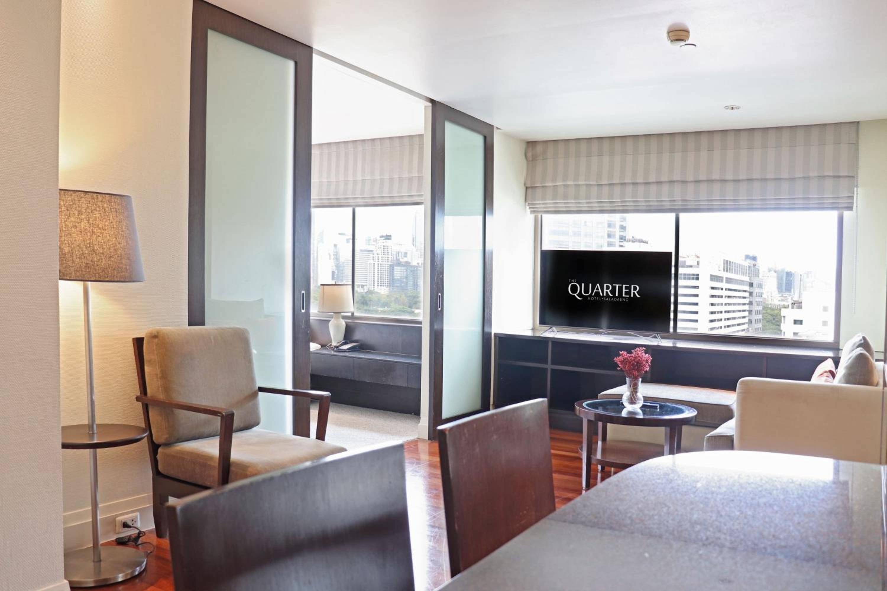 One Bedroom Executive Suite photo 3