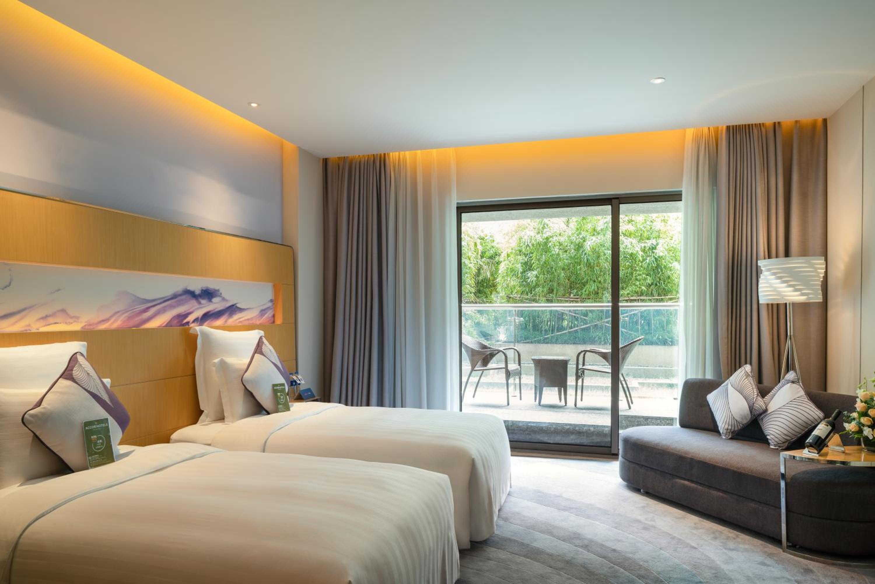 Superior Room with Two Twin Beds