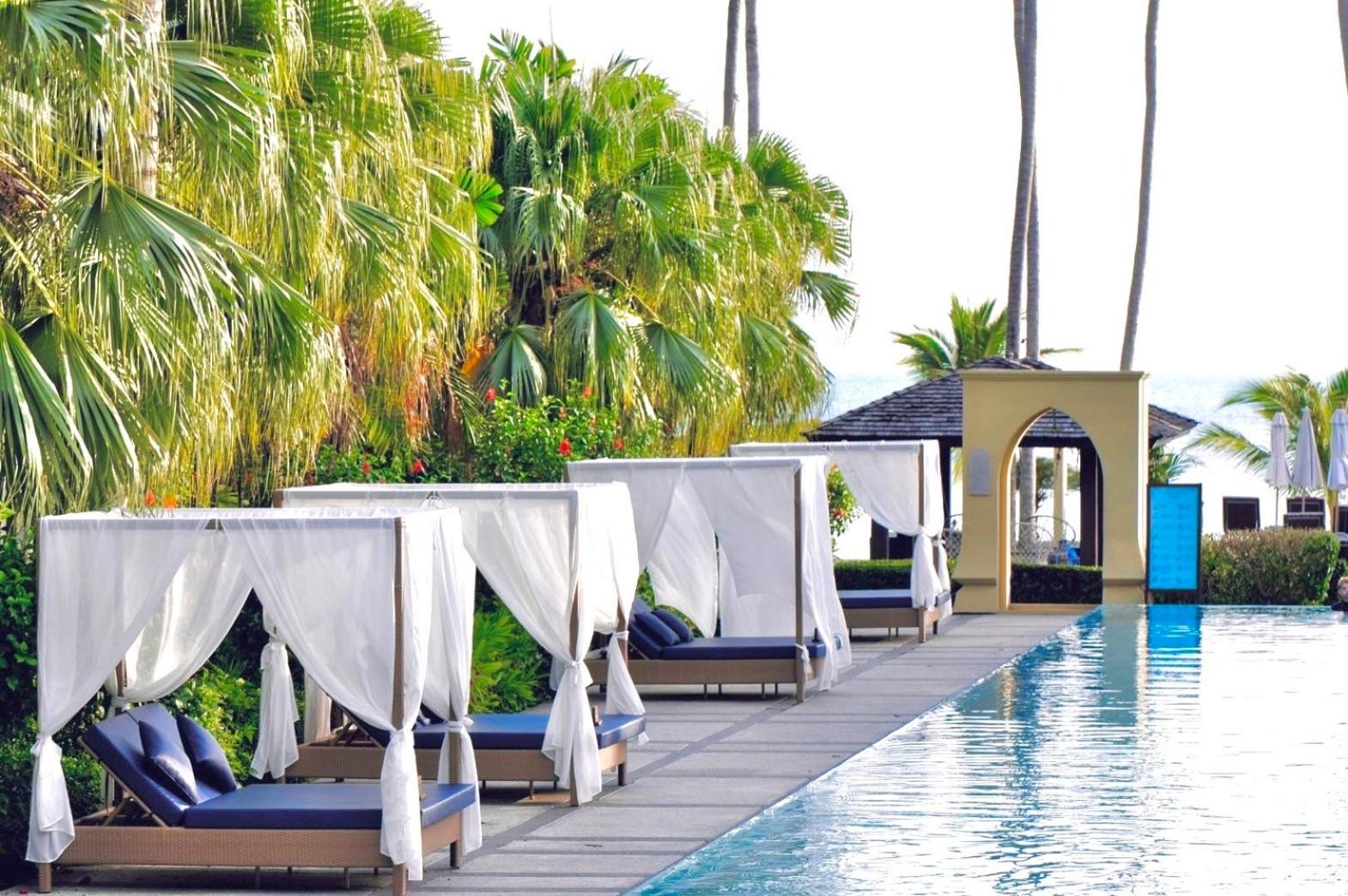 Pool Access Villa - Photo 2