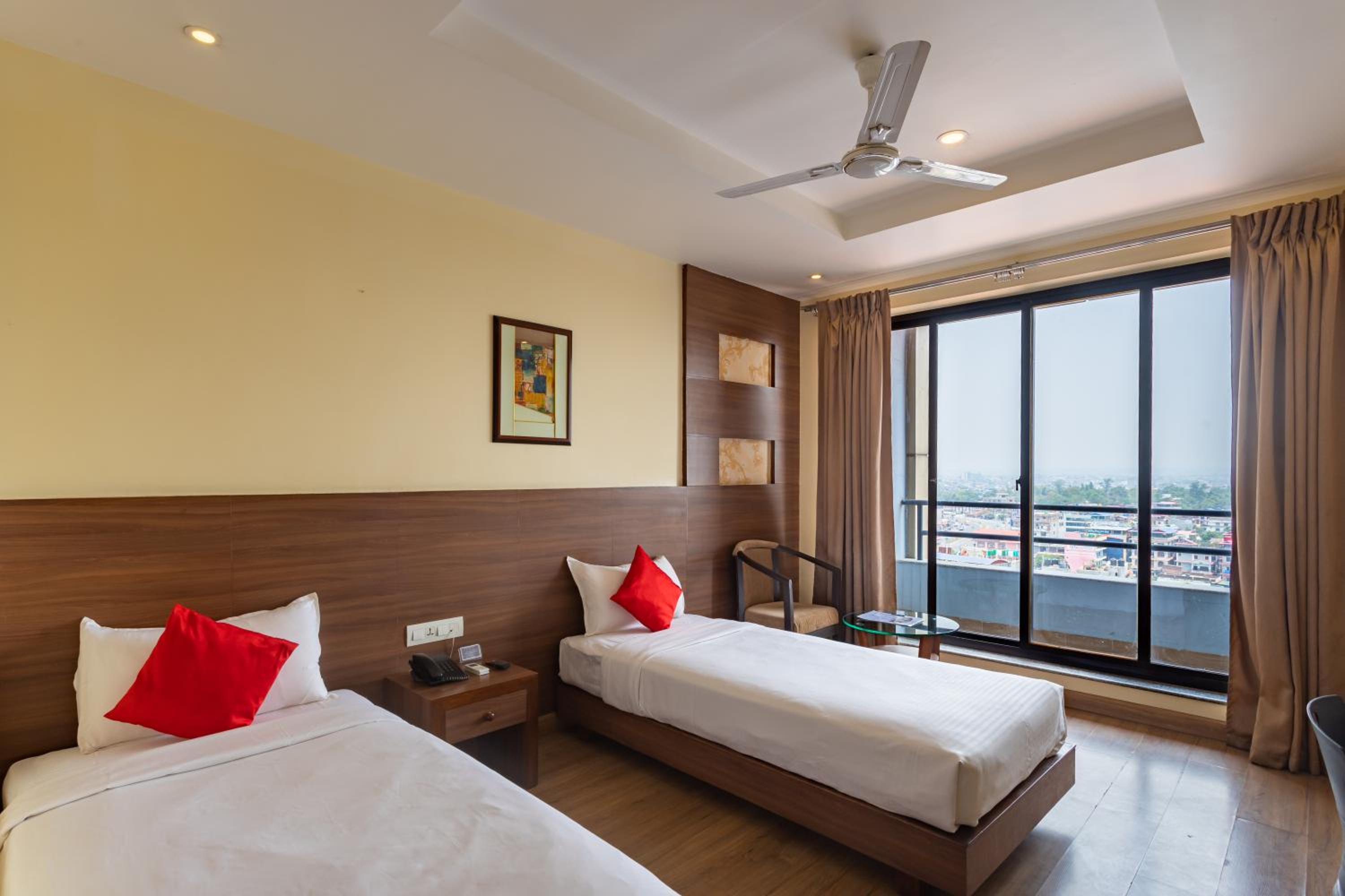 Deluxe Twin Room