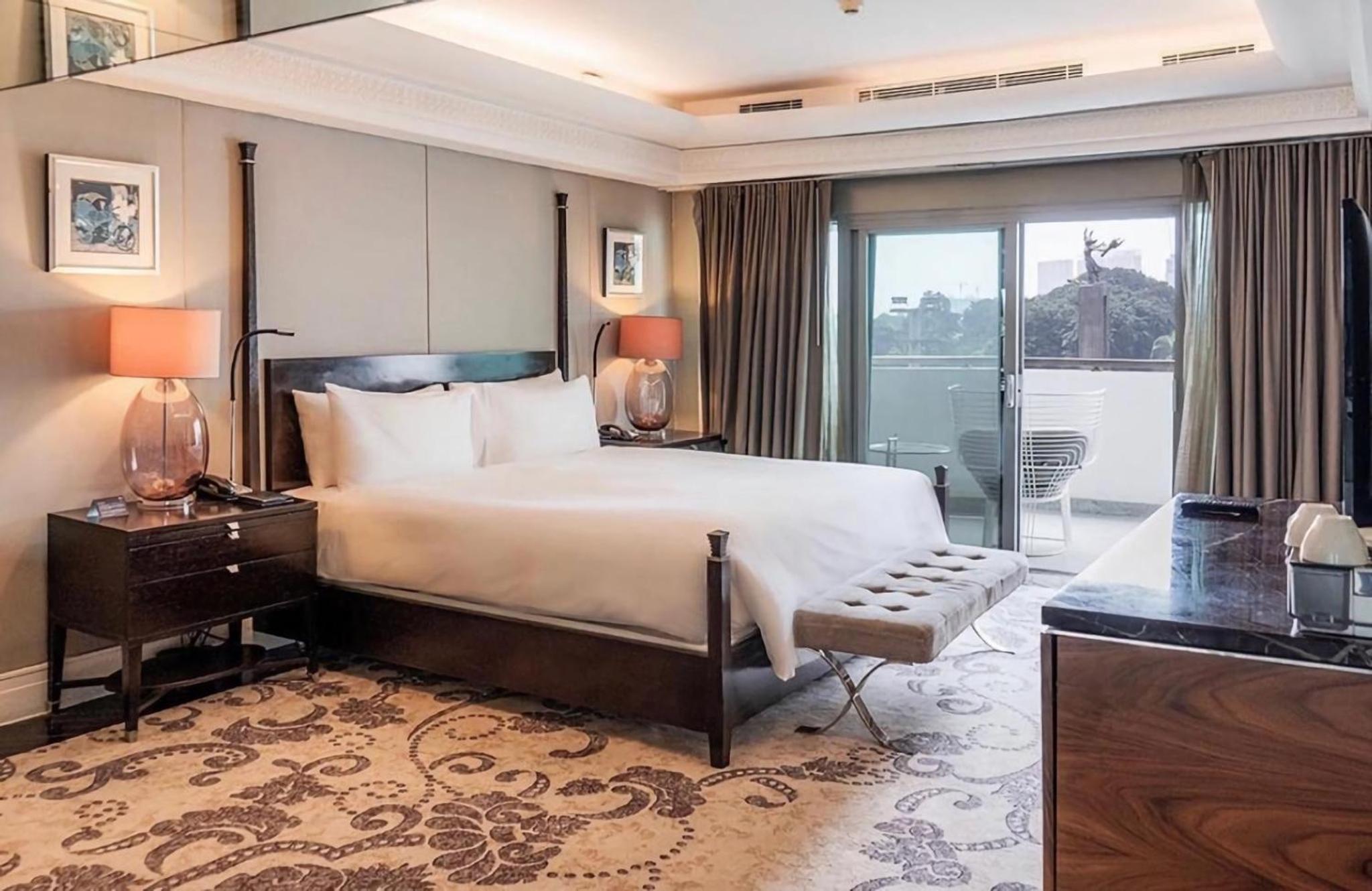 Executive Grand Deluxe Room King	