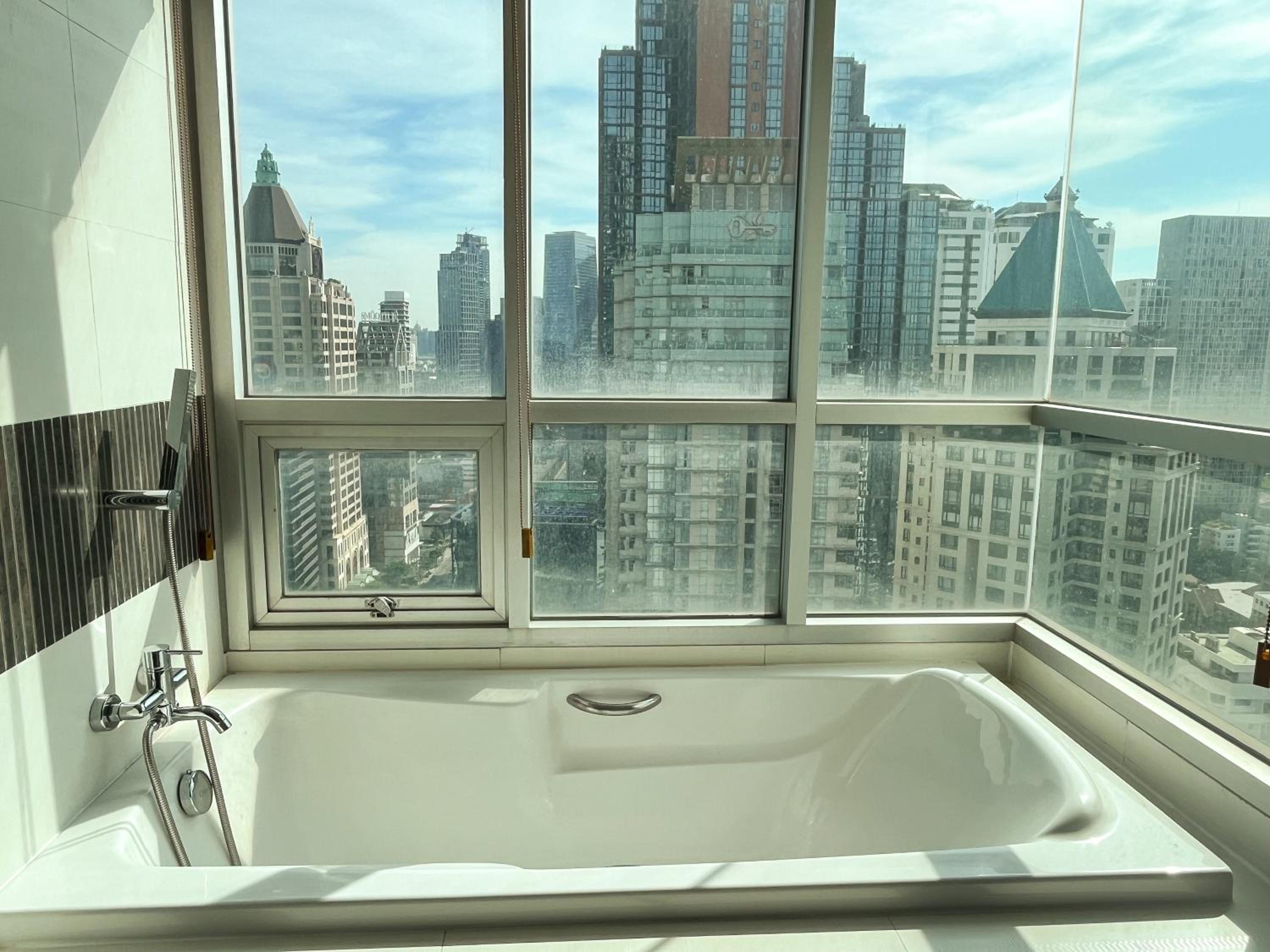 Two Bedroom Deluxe Suites photo 2