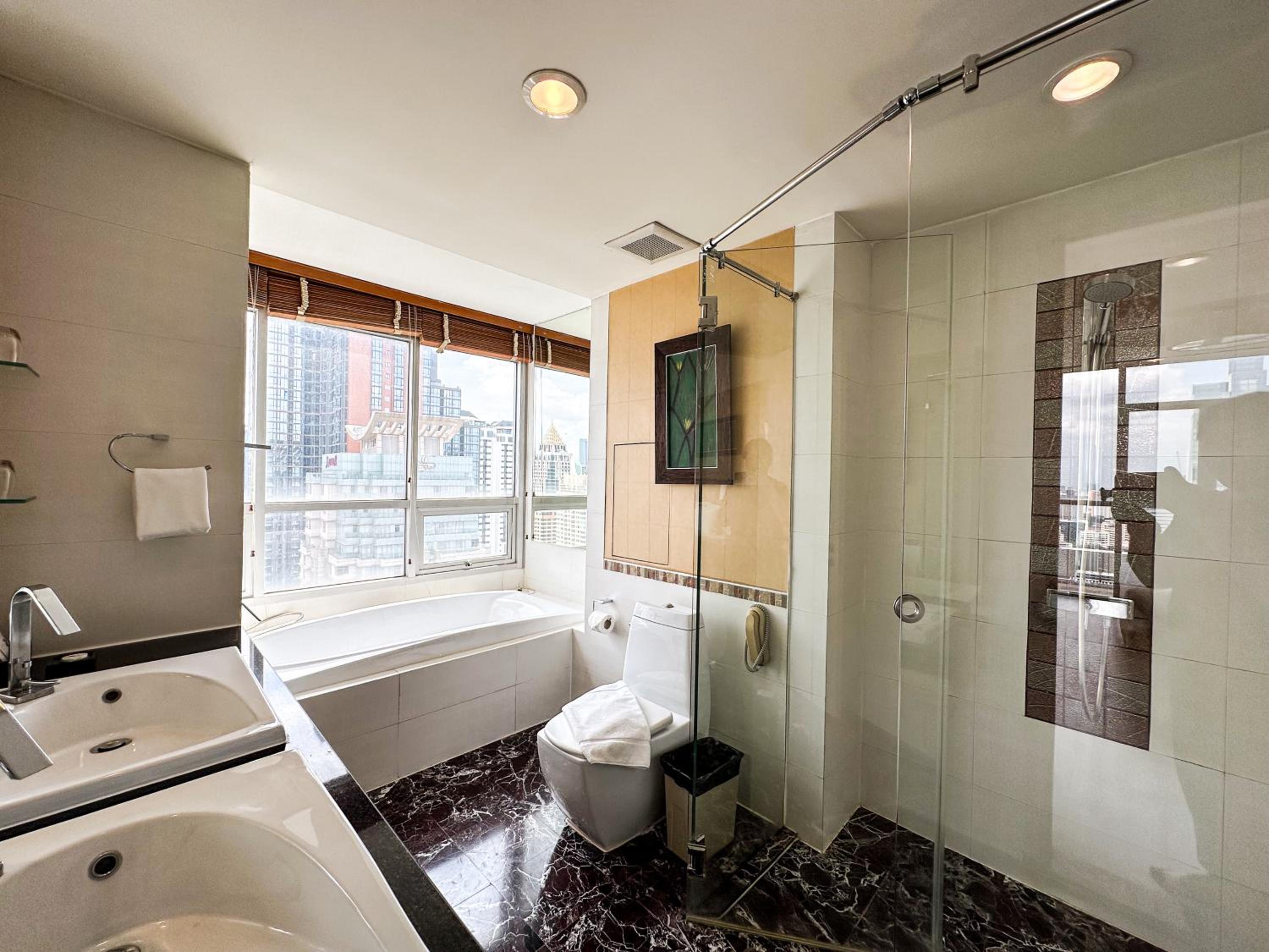 Three Bedroom Executive Suite photo 2