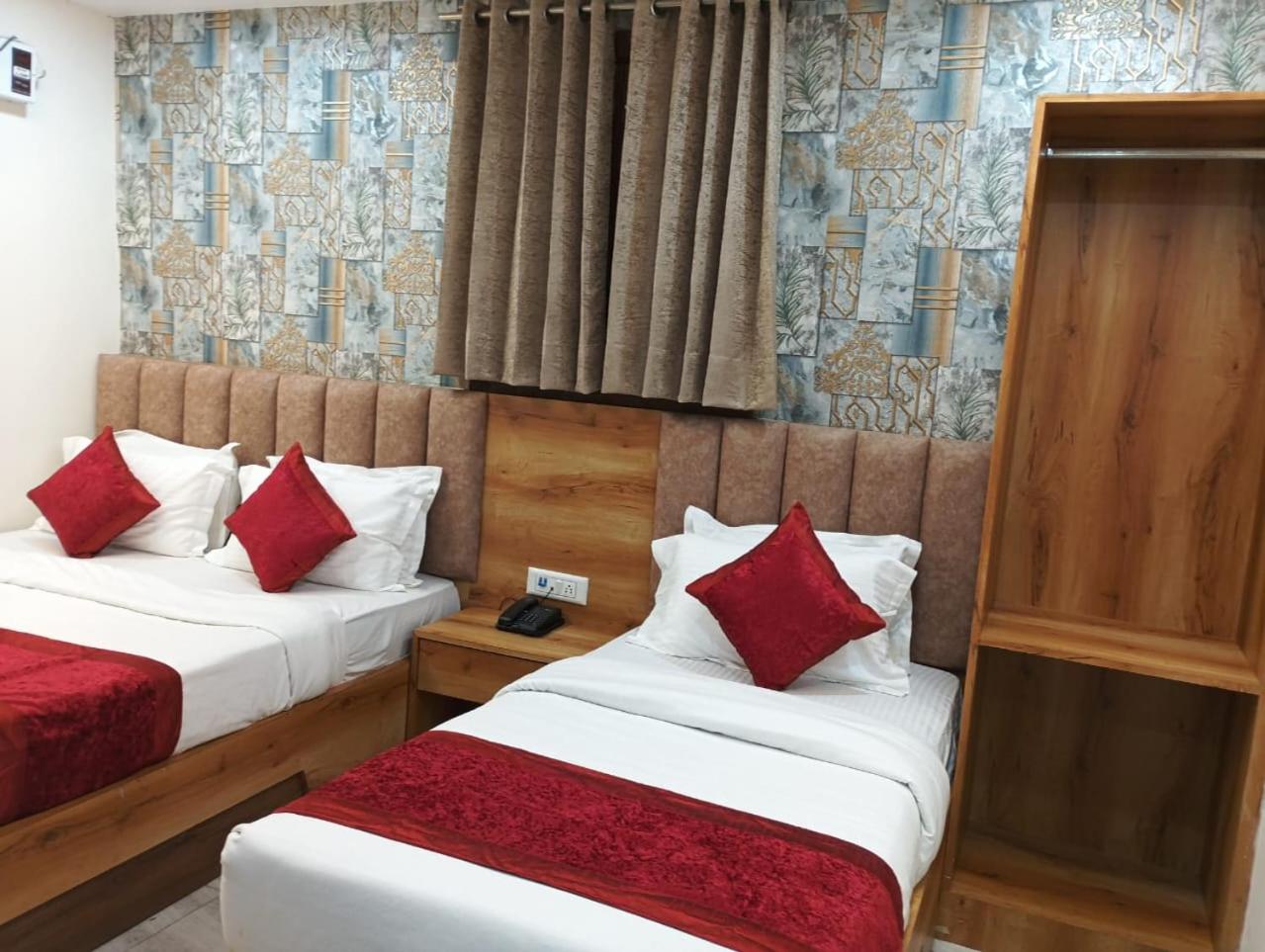 Superior Triple Room - Photo 1