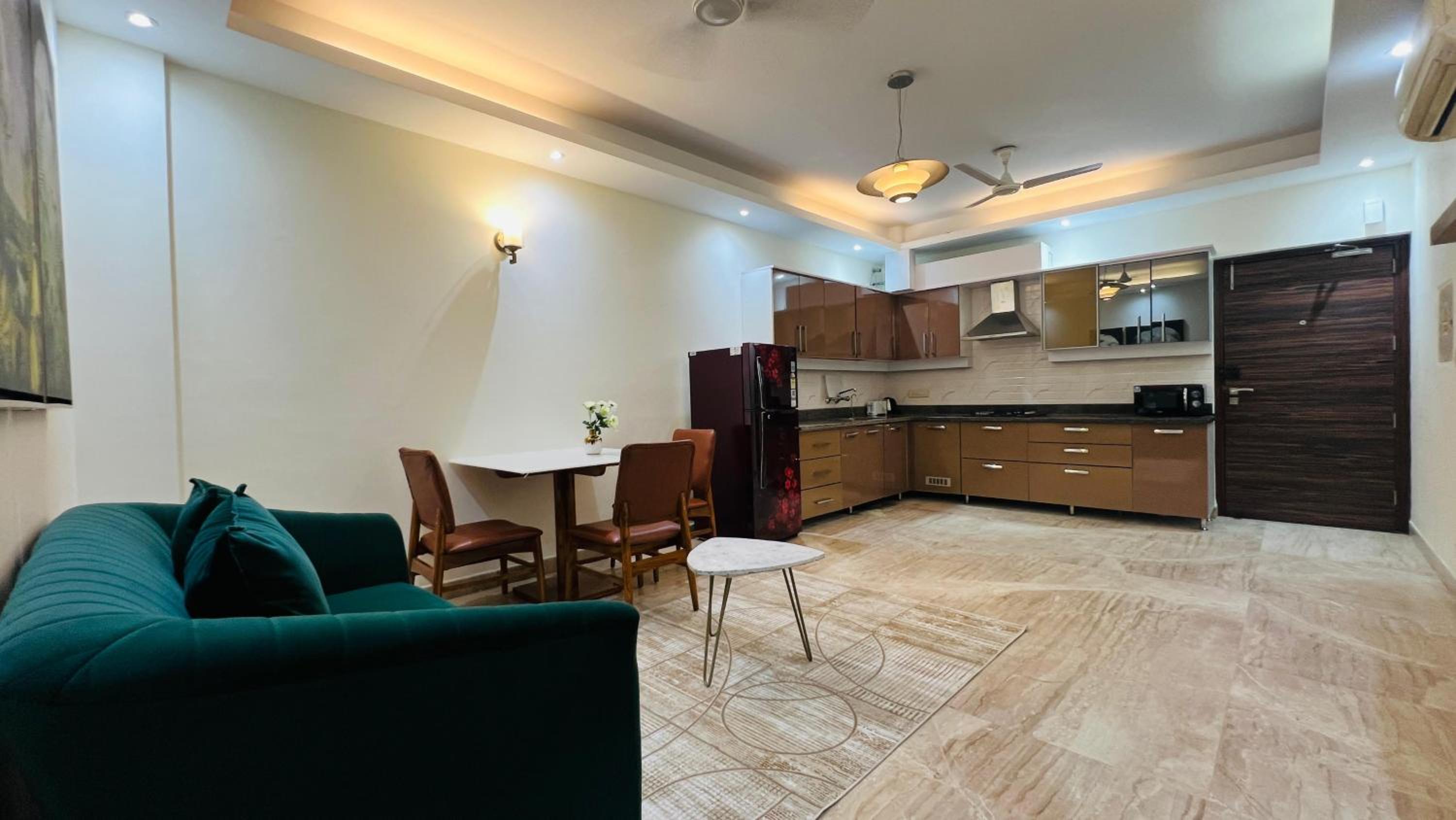  Standard Two Bedroom Apartment - Photo 8