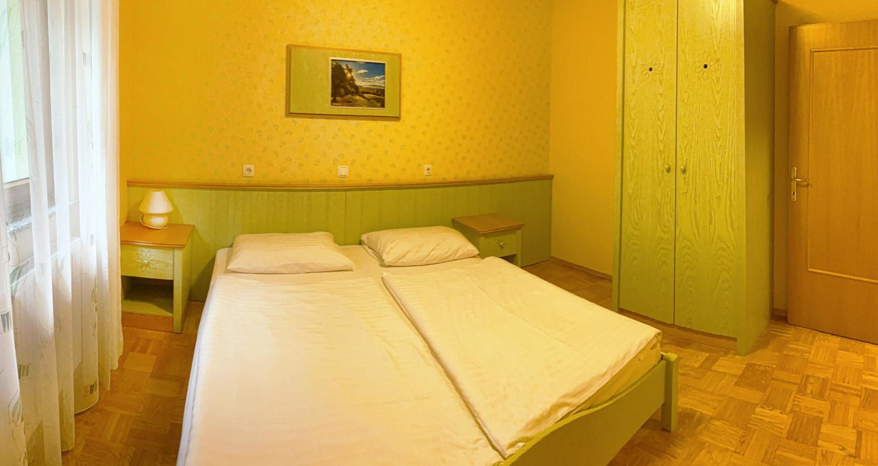 One-Bedroom Apartment - Photo 19