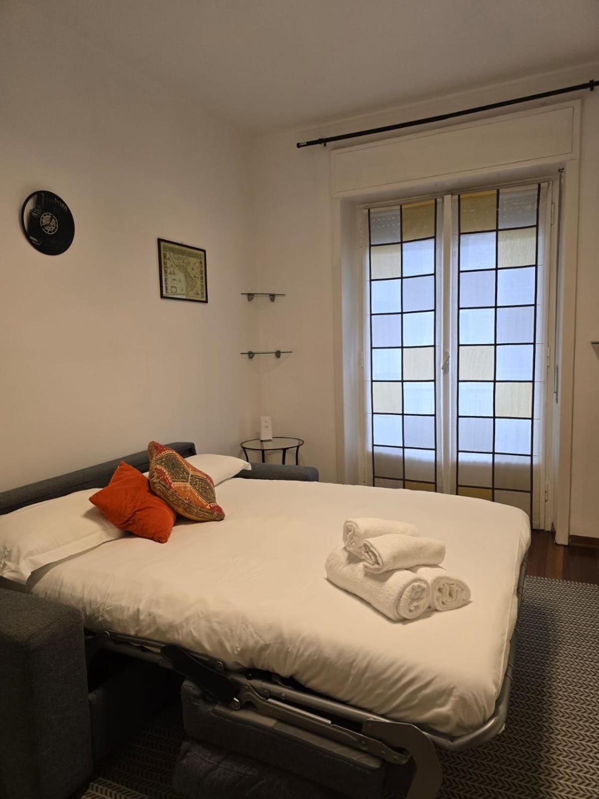 Deluxe Studio