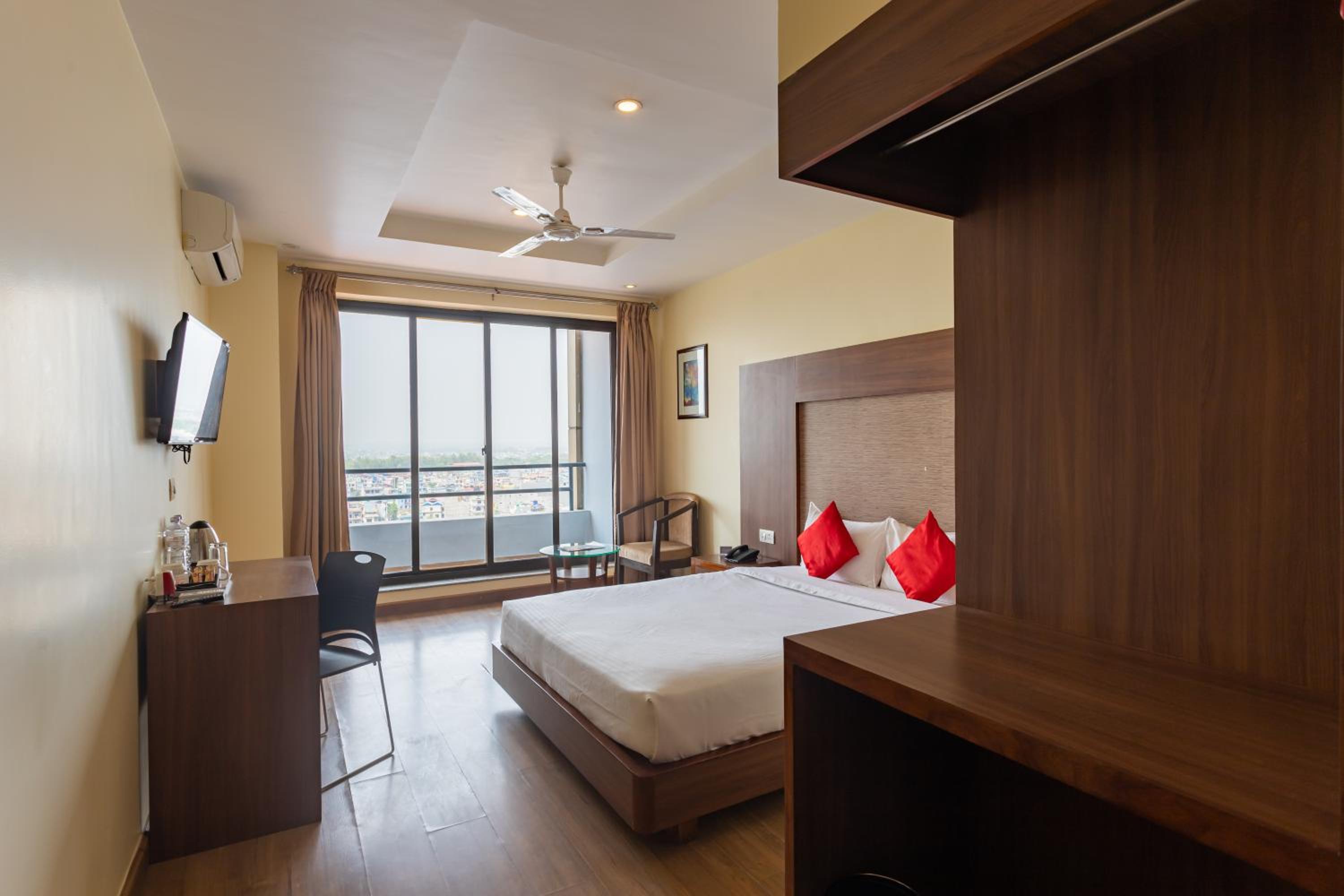 Deluxe Single Room with Balcony