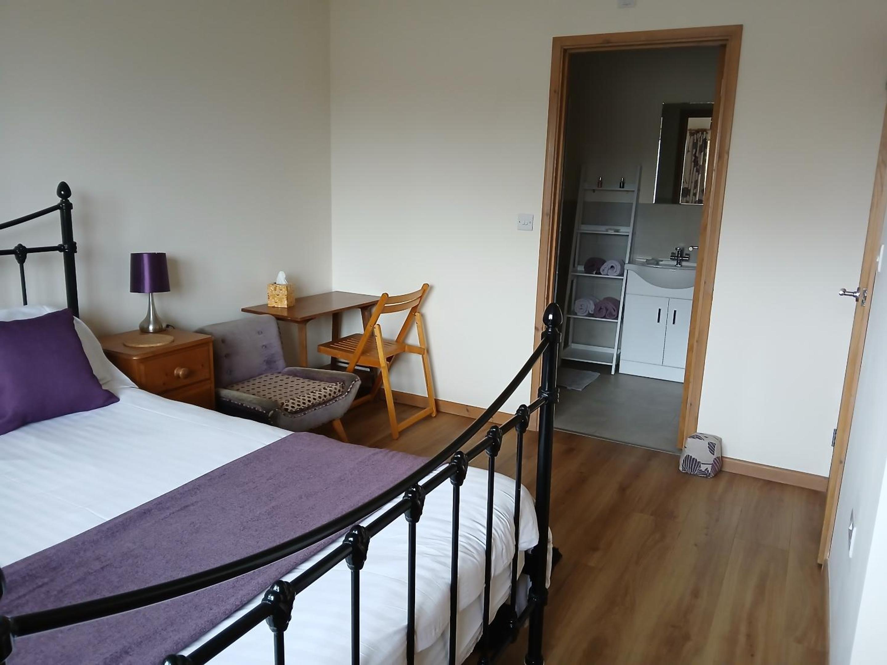 Double Room with Private Bathroom photo 1
