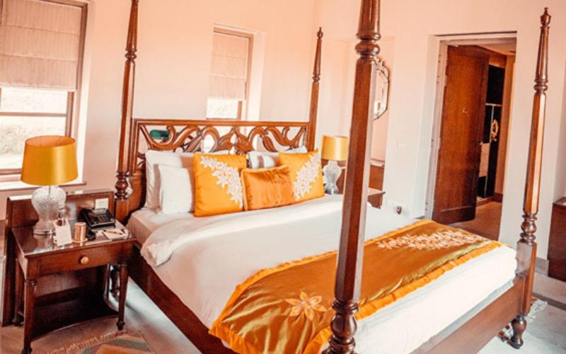 Luxury Garden and Spa Villa