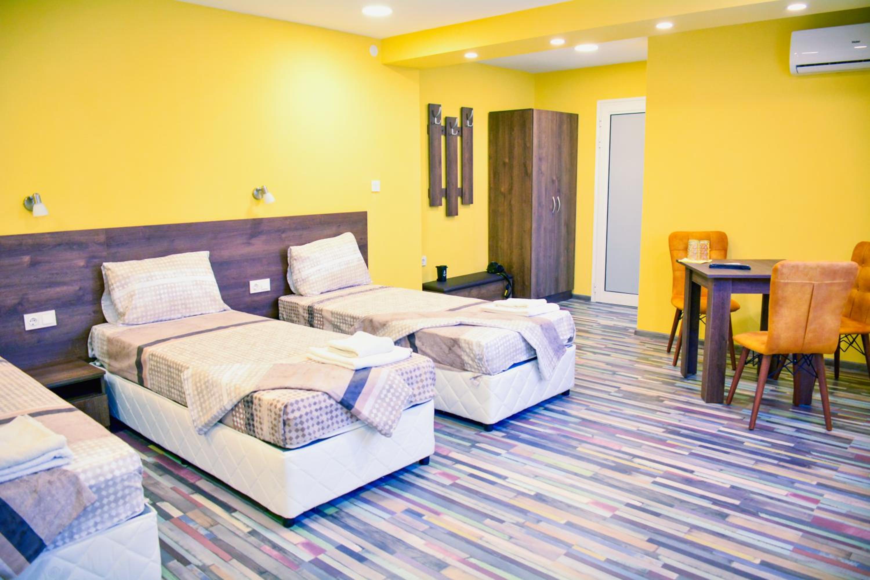 Triple Room with Terrace