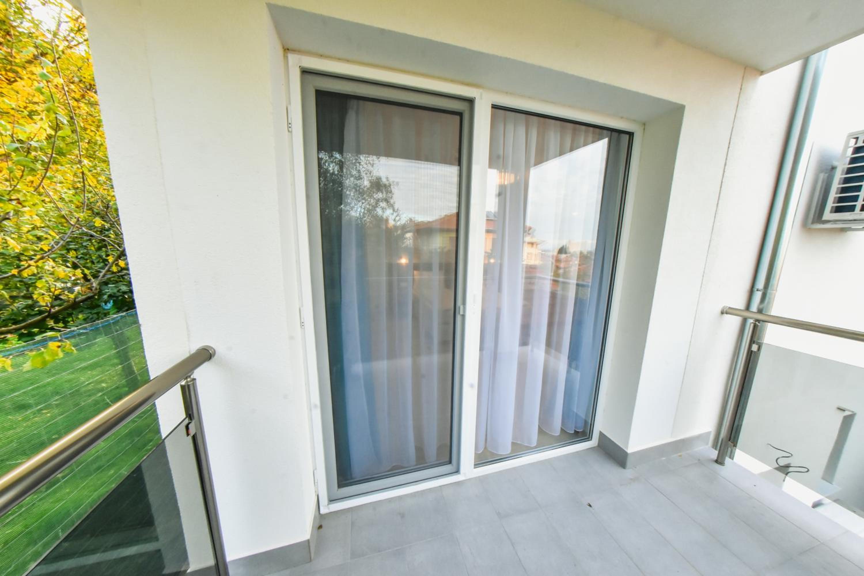 Studio with Terrace photo 2