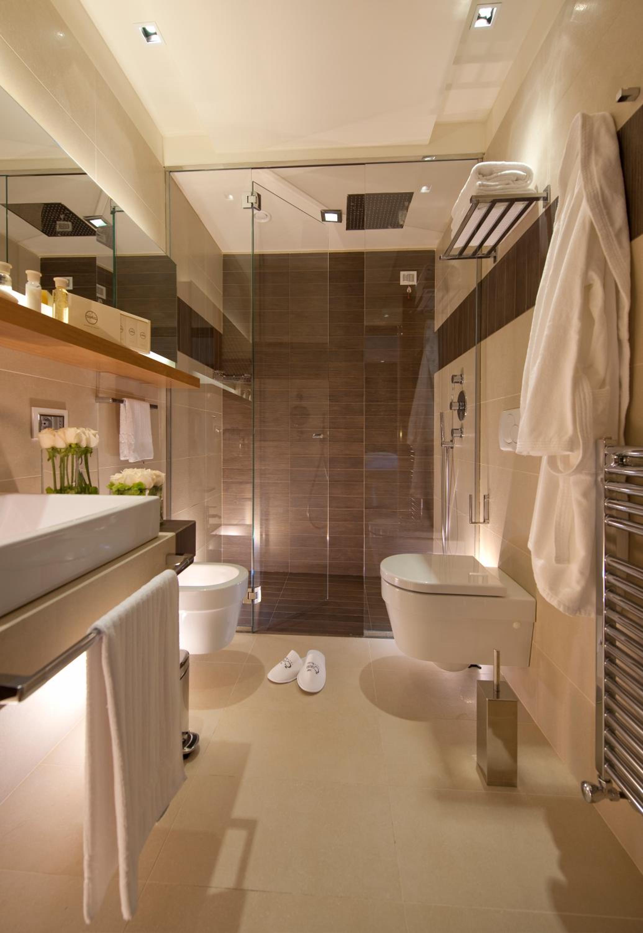 Suite - Photo 6