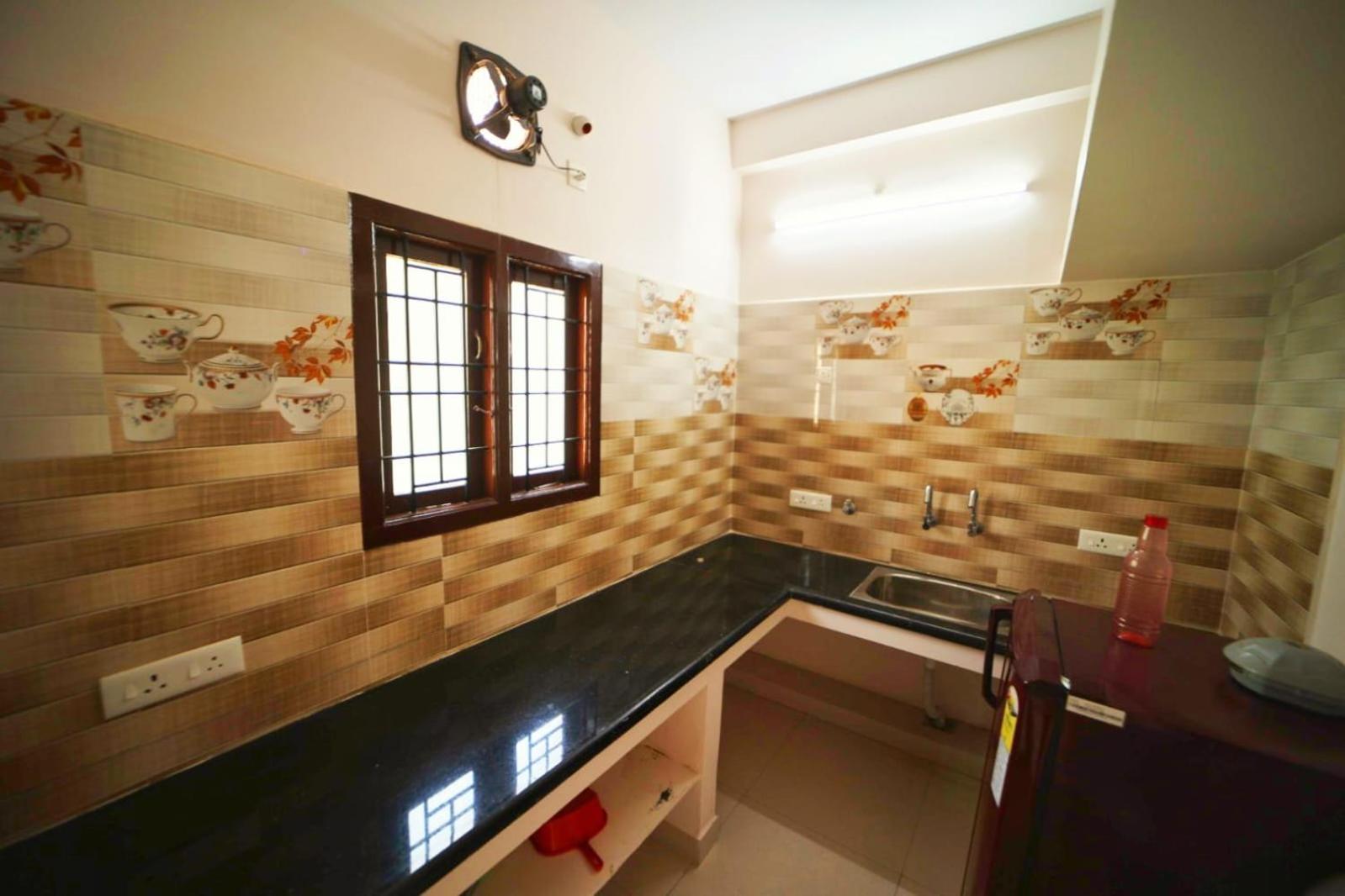 Two-Bedroom Apartment - Photo 22