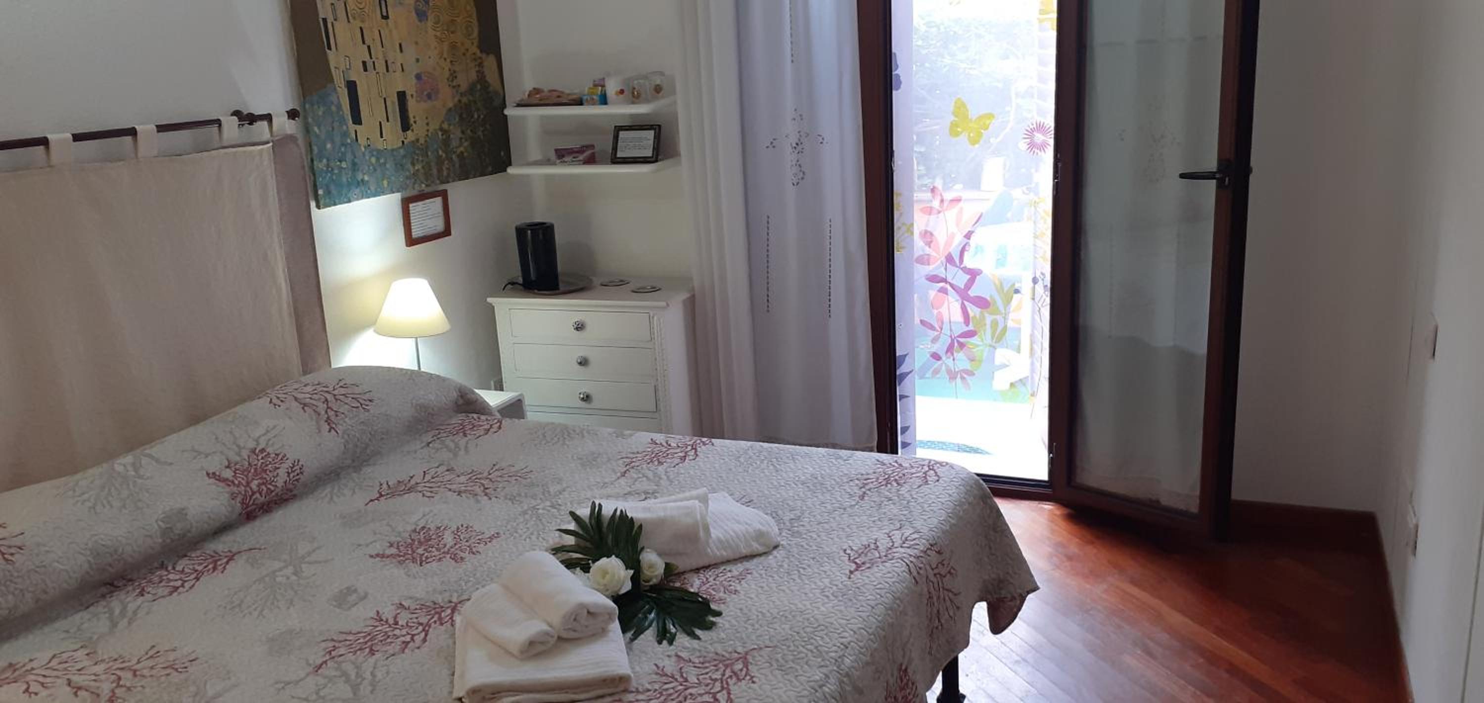 Double Room with Private Bathroom photo 1