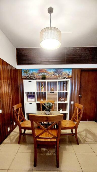 Three-Bedroom Apartment photo 2