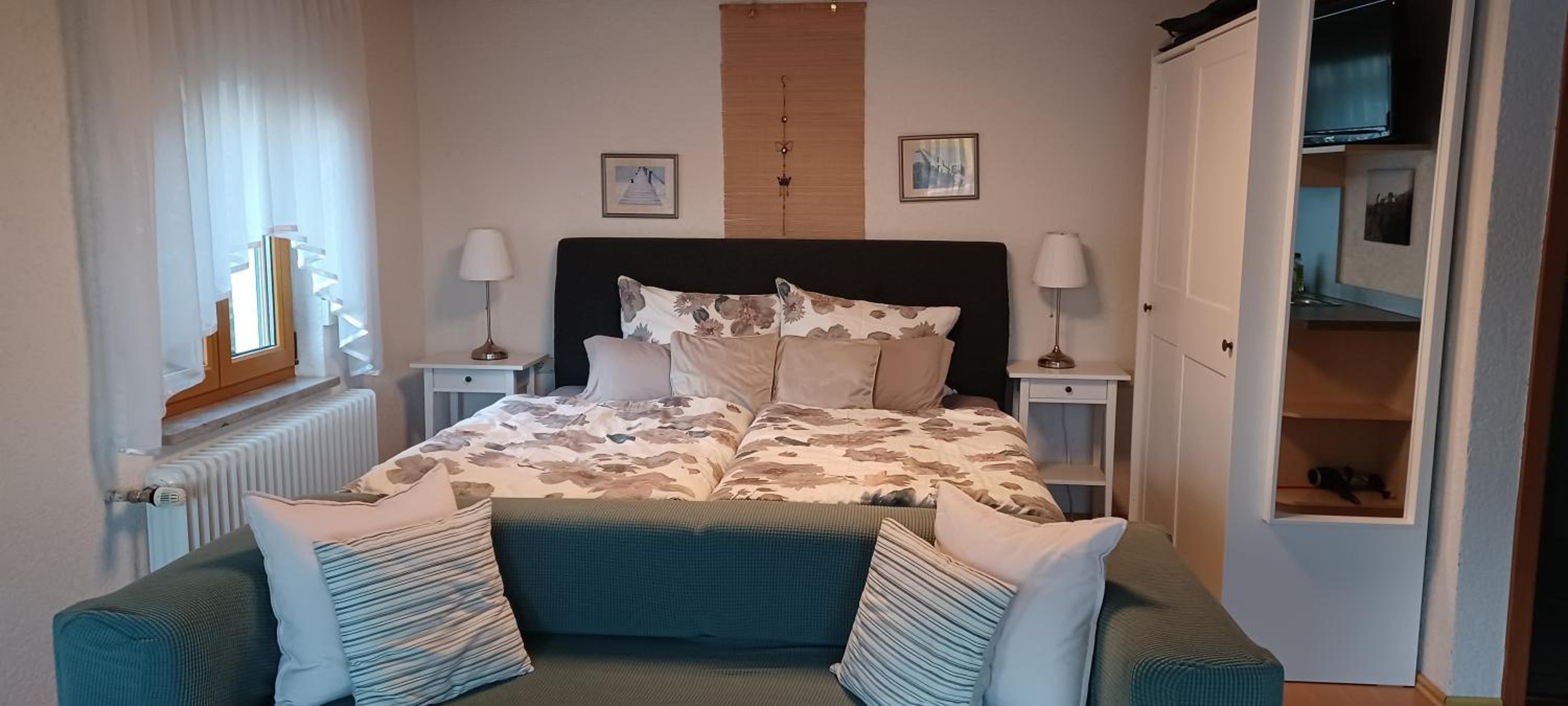 Superior One-Bedroom Apartment with Balcony