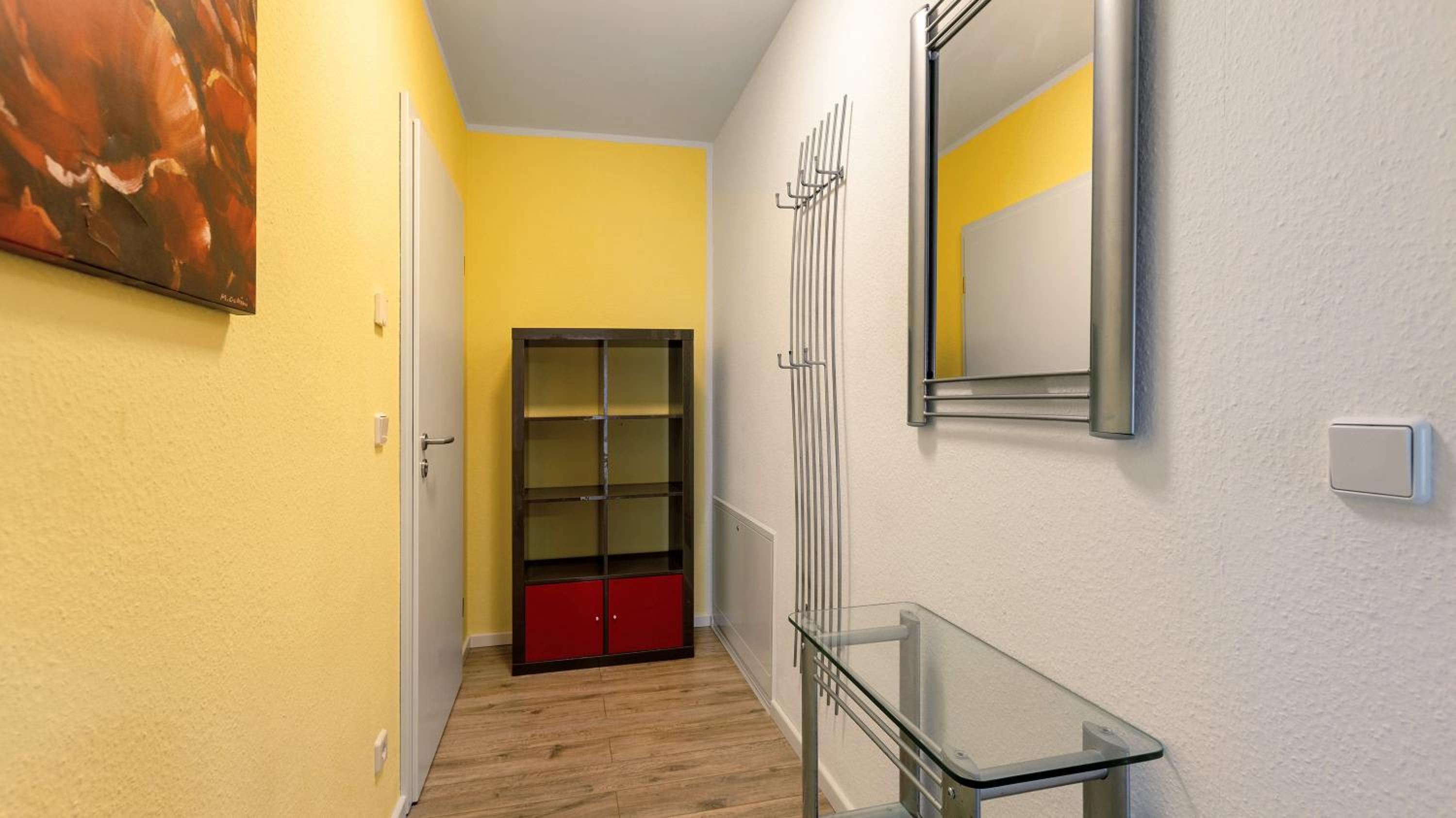 One-Bedroom Apartment with Garden View